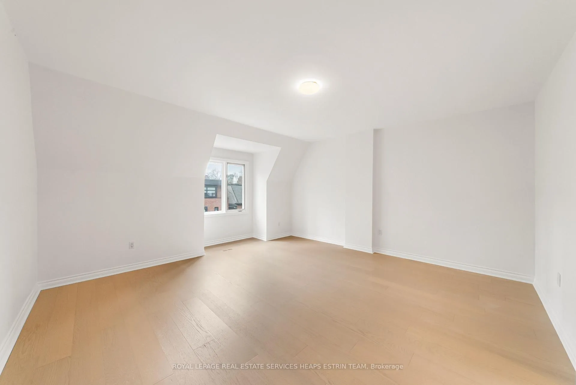 Photo 36 of 10 Gibson Avenue, Toronto, The Annex — HOMEH