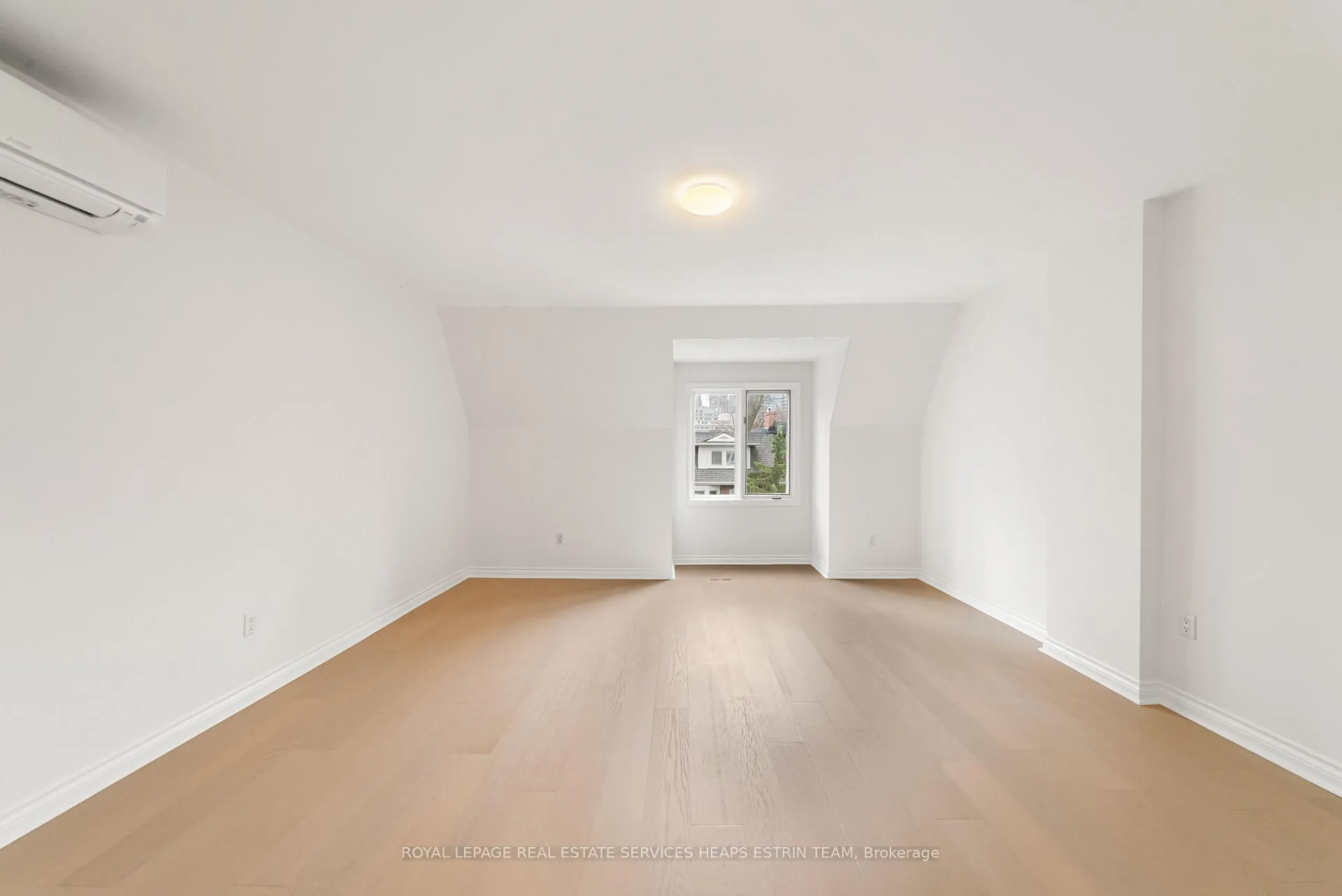 Photo 38 of 10 Gibson Avenue, Toronto, The Annex — HOMEH