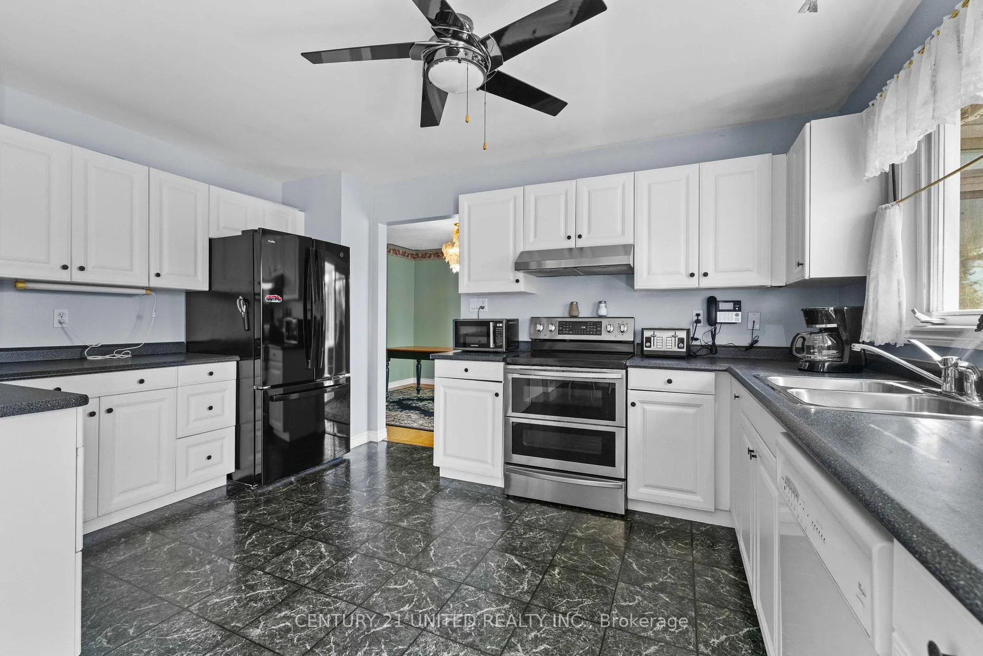 Photo 8 of 209 Lonsberry Lane, Douro-Dummer — HOMEH
