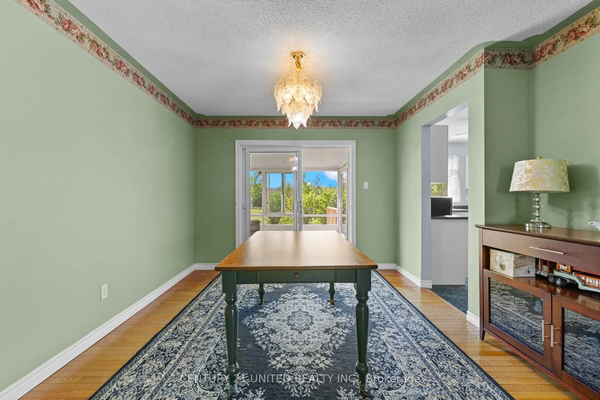 Photo 14 of 209 Lonsberry Lane, Douro-Dummer — HOMEH