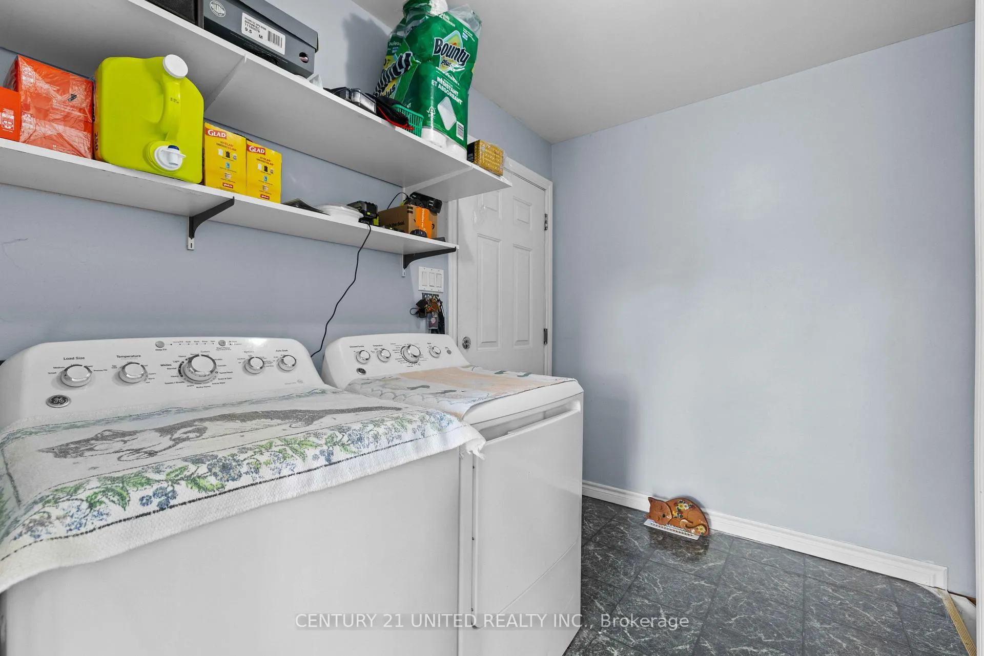 Photo 22 of 209 Lonsberry Lane, Douro-Dummer — HOMEH