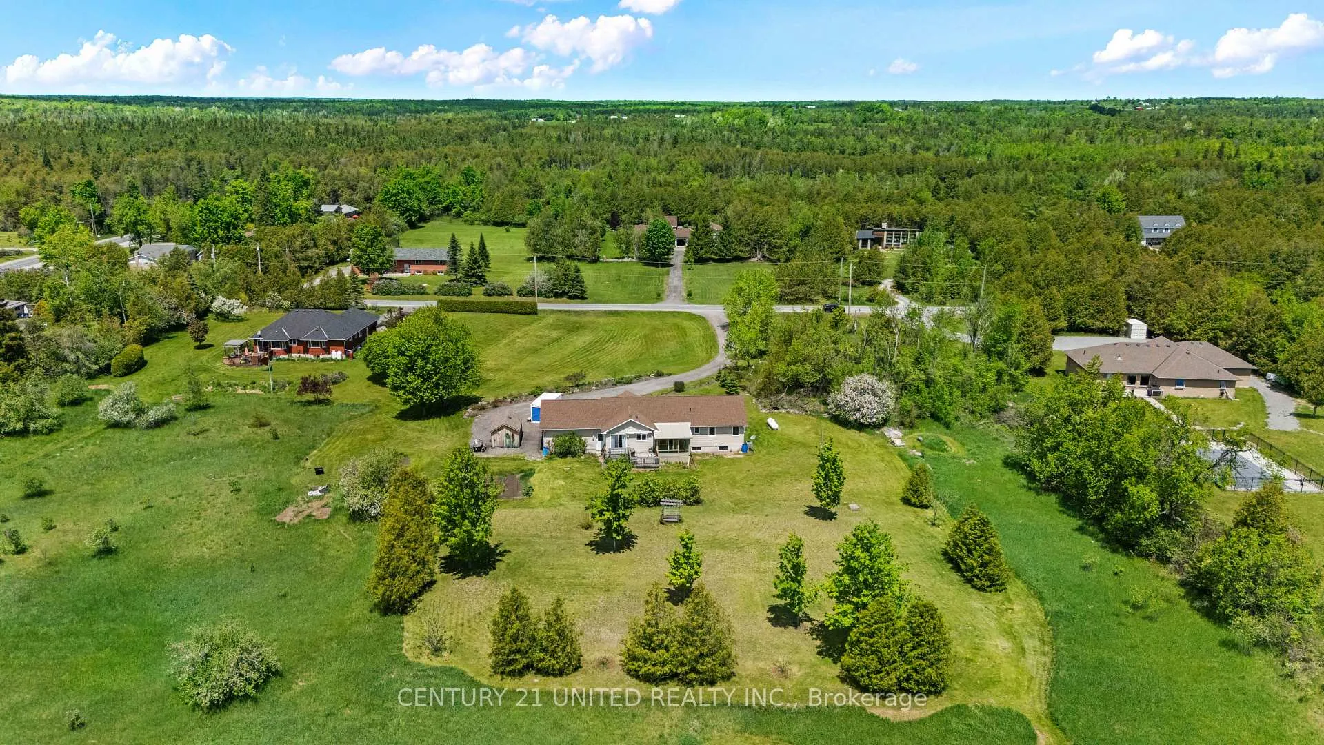Photo 31 of 209 Lonsberry Lane, Douro-Dummer — HOMEH
