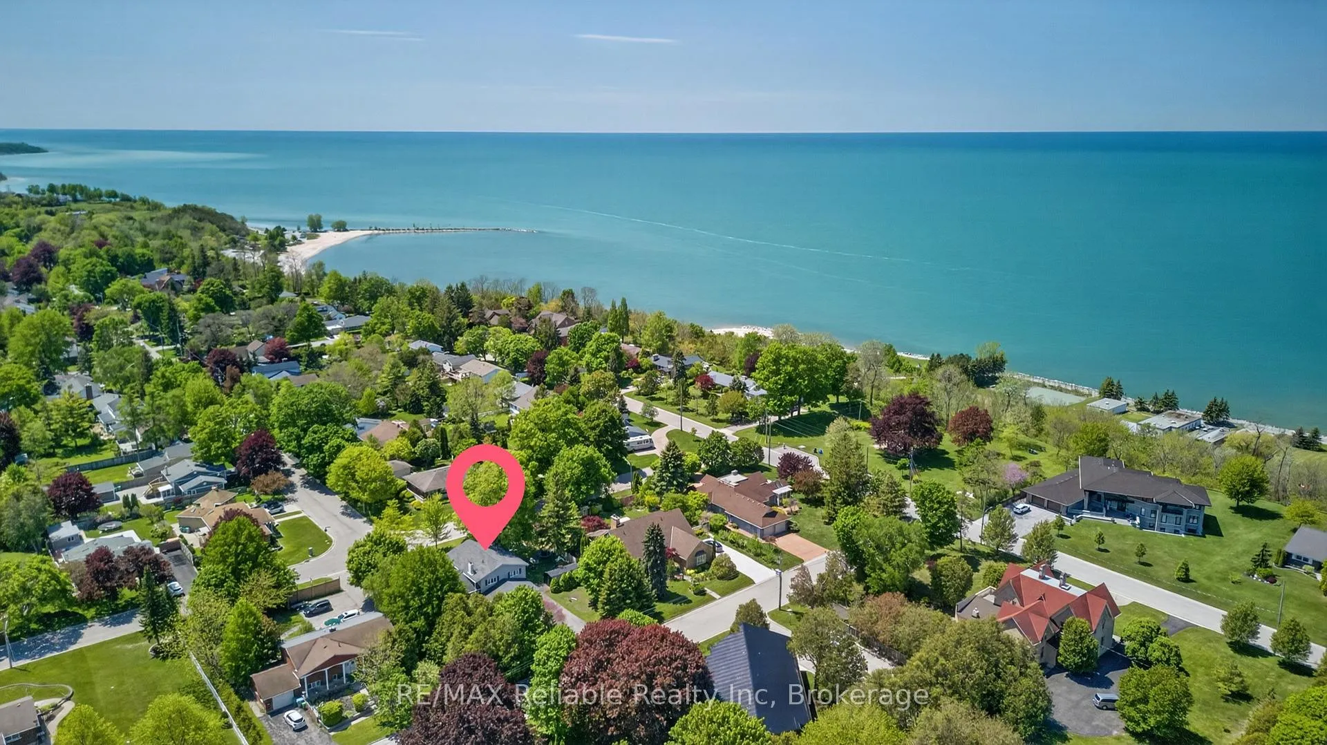 Photo 2 of 248 Britannia Road W, Goderich, Goderich (Town) — HOMEH