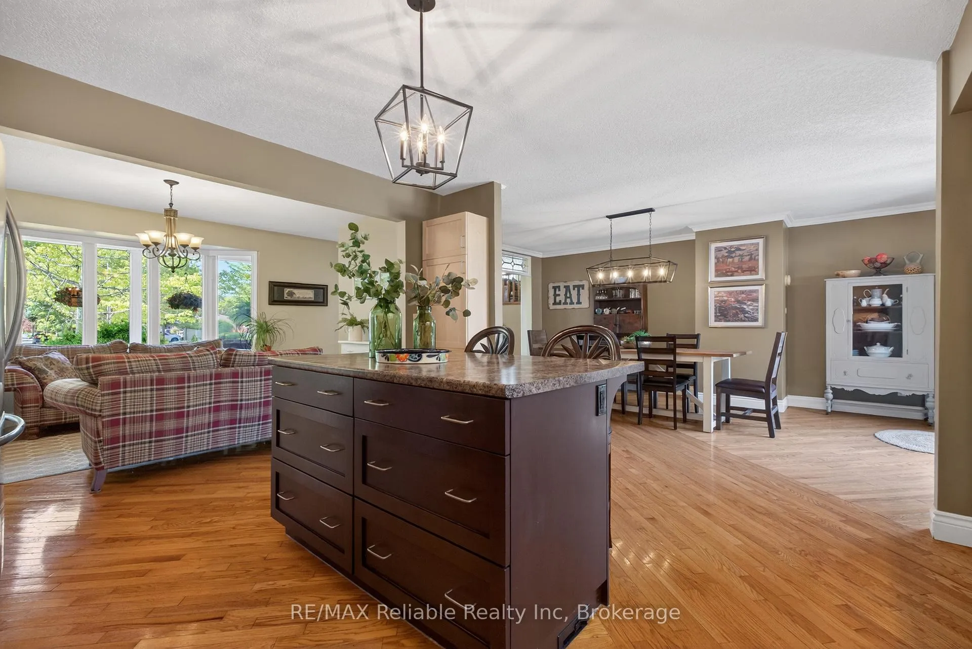 Photo 12 of 248 Britannia Road W, Goderich, Goderich (Town) — HOMEH