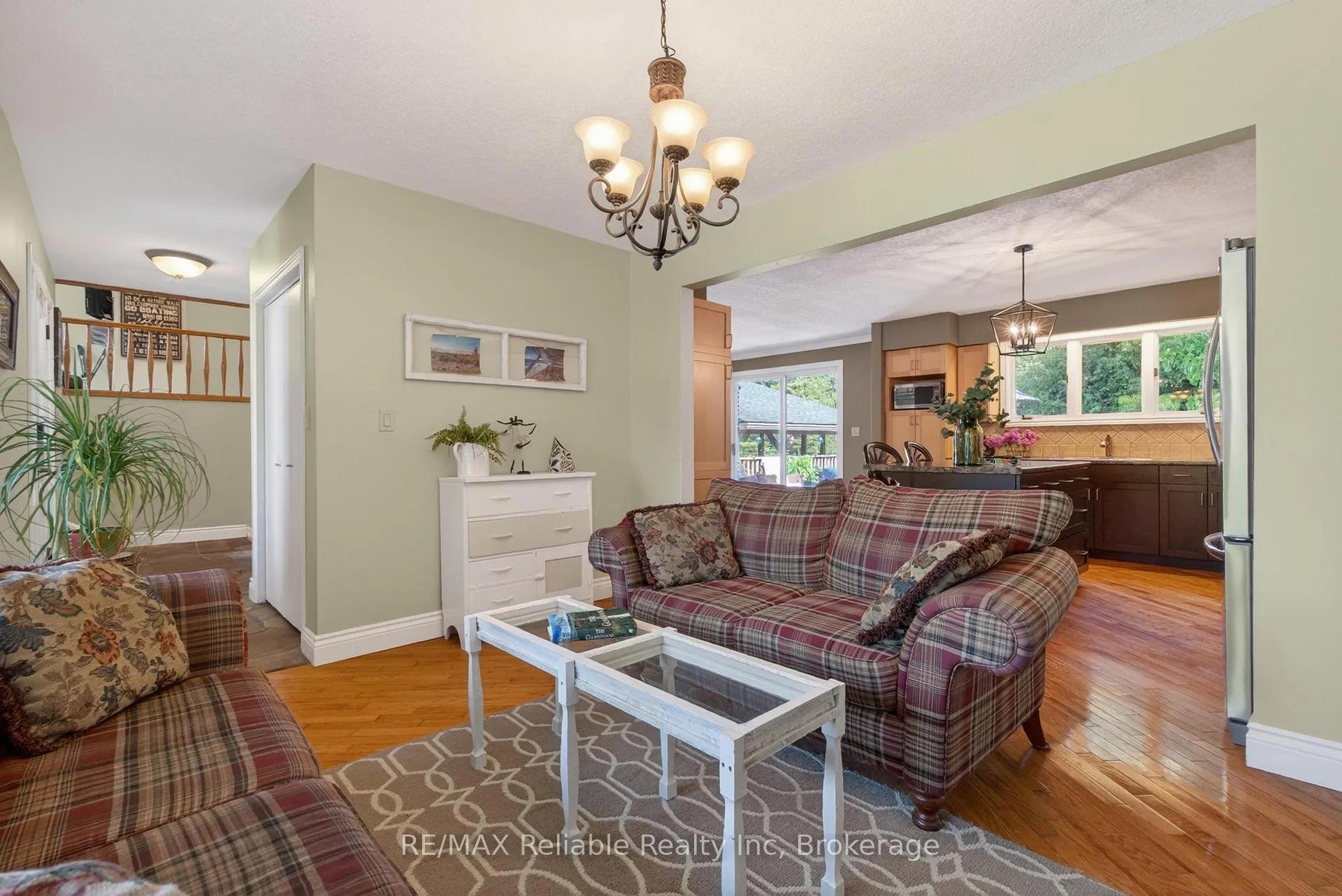 Photo 15 of 248 Britannia Road W, Goderich, Goderich (Town) — HOMEH
