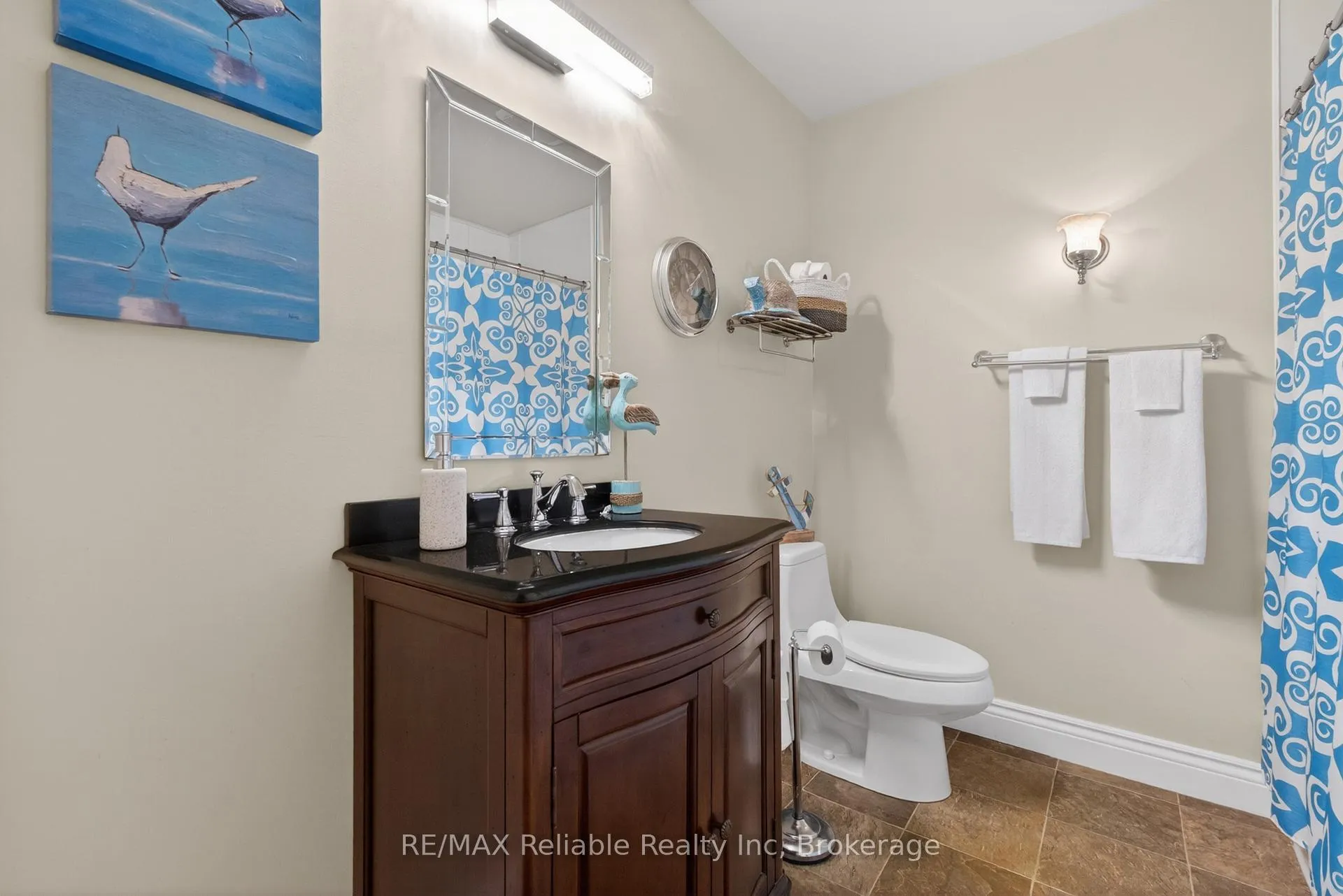 Photo 19 of 248 Britannia Road W, Goderich, Goderich (Town) — HOMEH