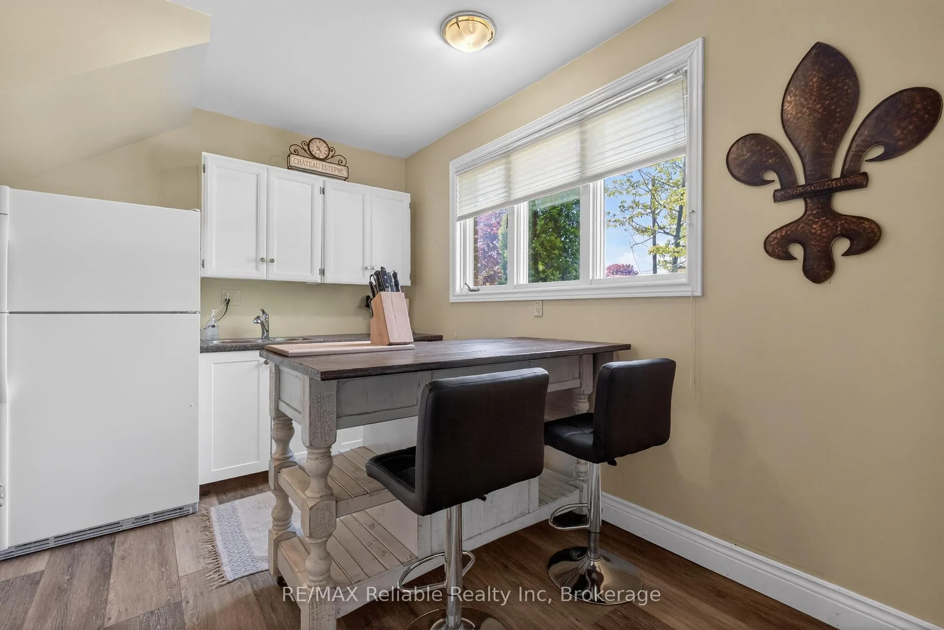 Photo 26 of 248 Britannia Road W, Goderich, Goderich (Town) — HOMEH