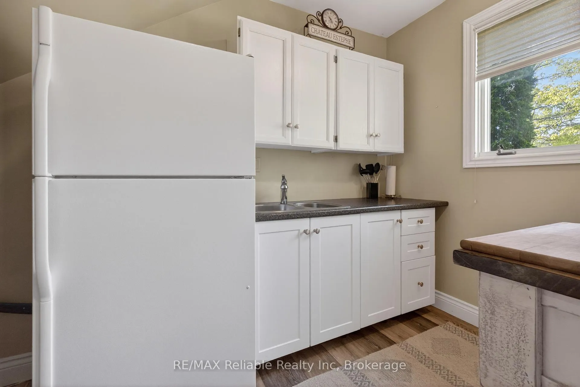 Photo 27 of 248 Britannia Road W, Goderich, Goderich (Town) — HOMEH