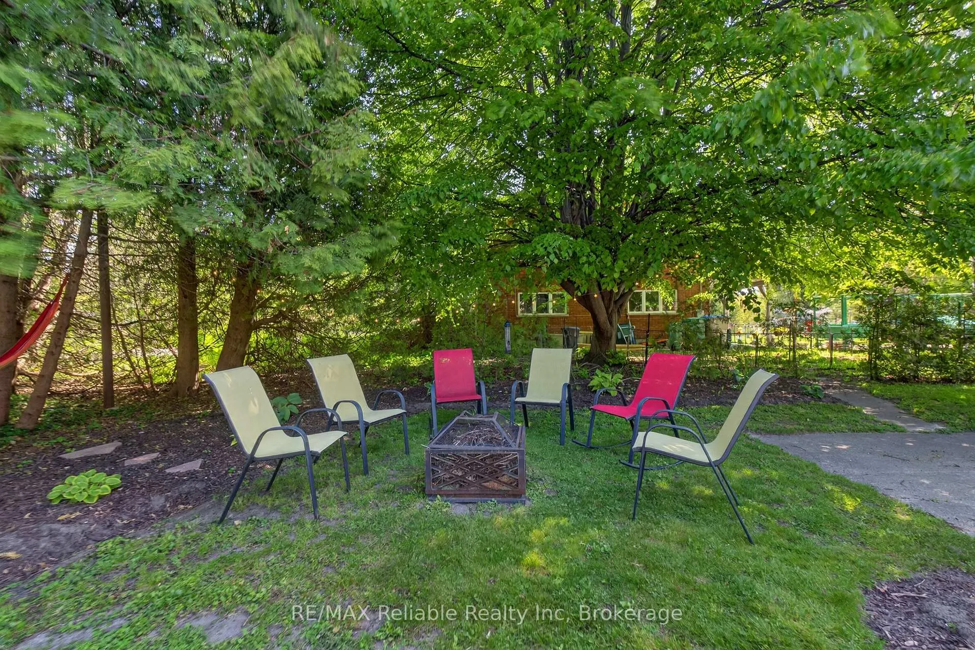 Photo 40 of 248 Britannia Road W, Goderich, Goderich (Town) — HOMEH