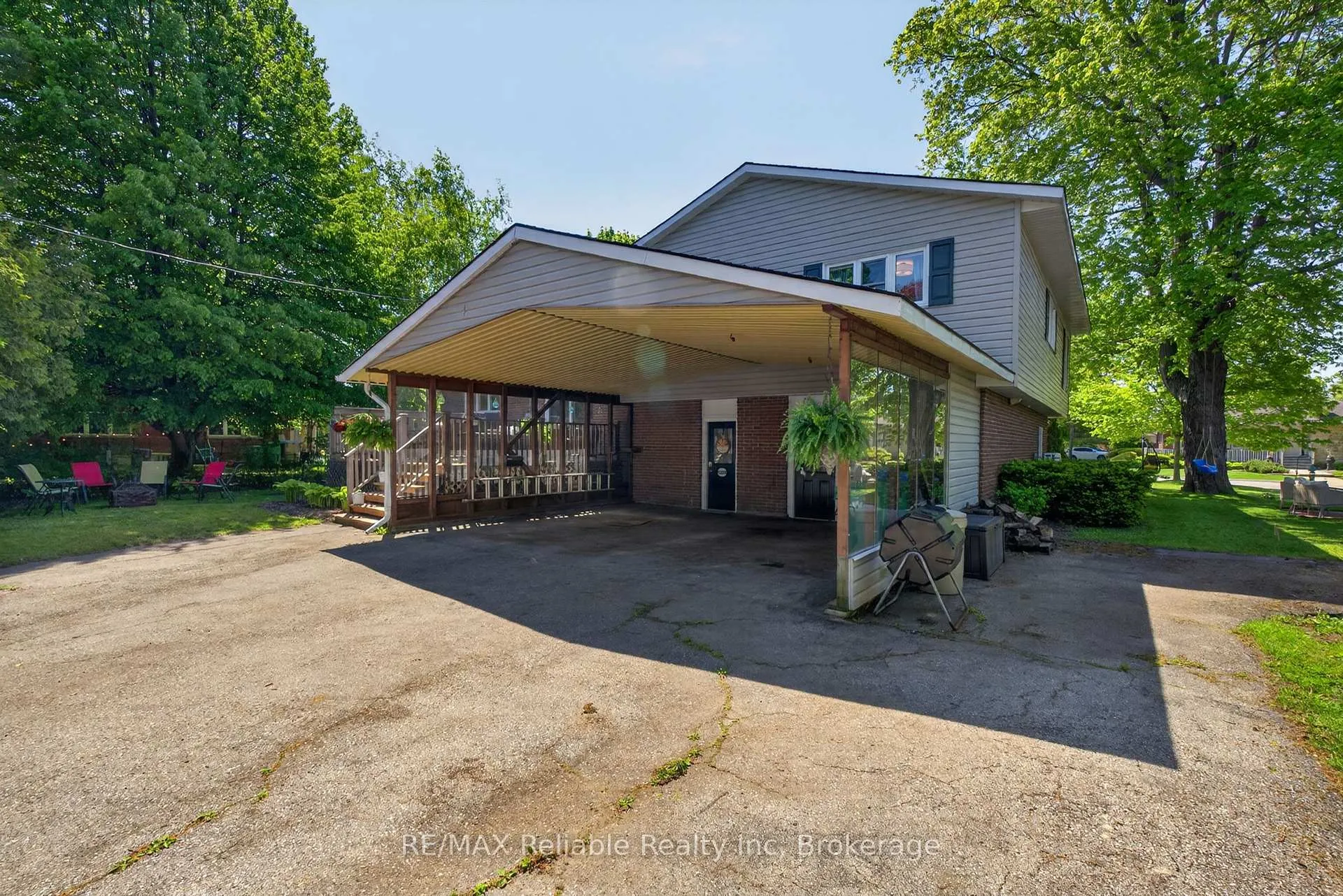 Photo 41 of 248 Britannia Road W, Goderich, Goderich (Town) — HOMEH