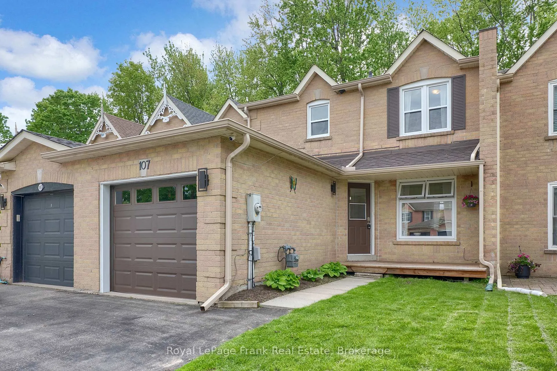 Photo 1 of 107 Yorkville Drive, Clarington, Courtice — HOMEH