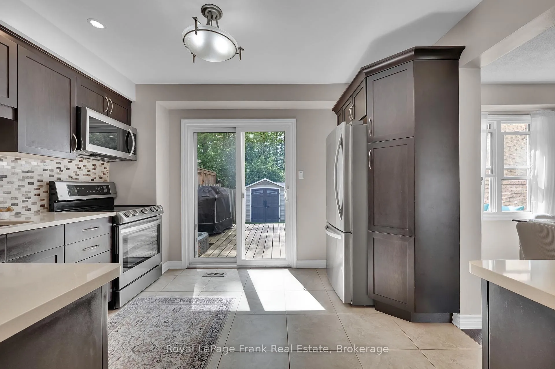 Photo 9 of 107 Yorkville Drive, Clarington, Courtice — HOMEH