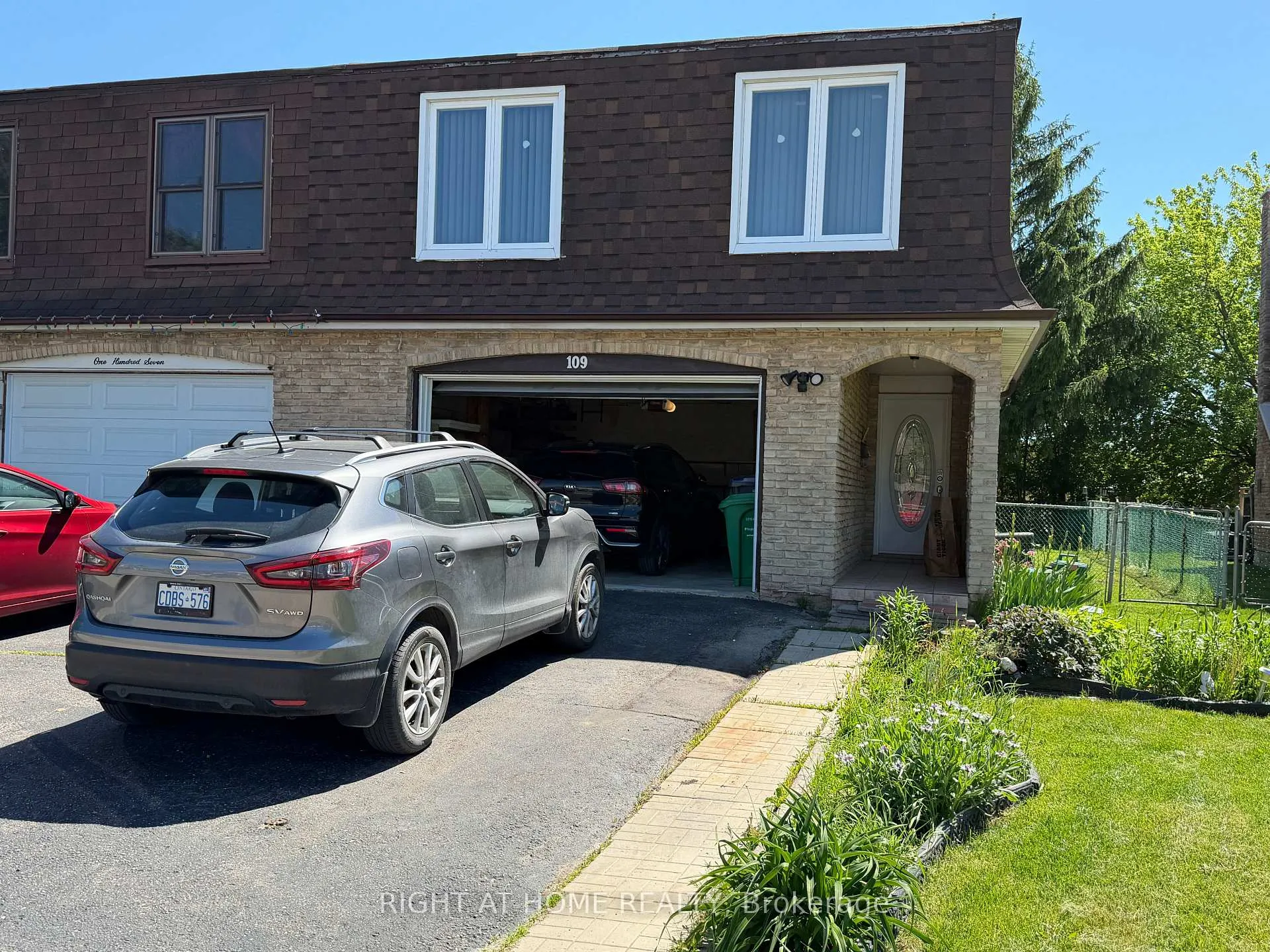 Photo 1 of 109 Beech Street, Brampton, Brampton North — HOMEH