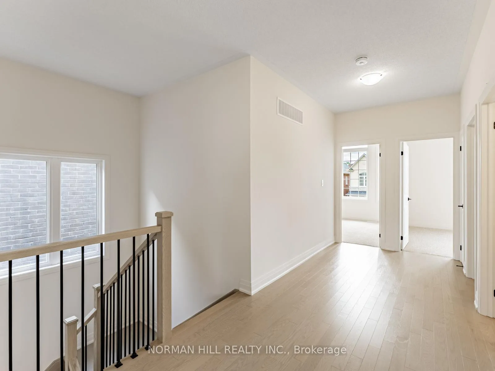 Photo 18 of 15 Lilestone Drive, Brampton, Credit Valley — HOMEH