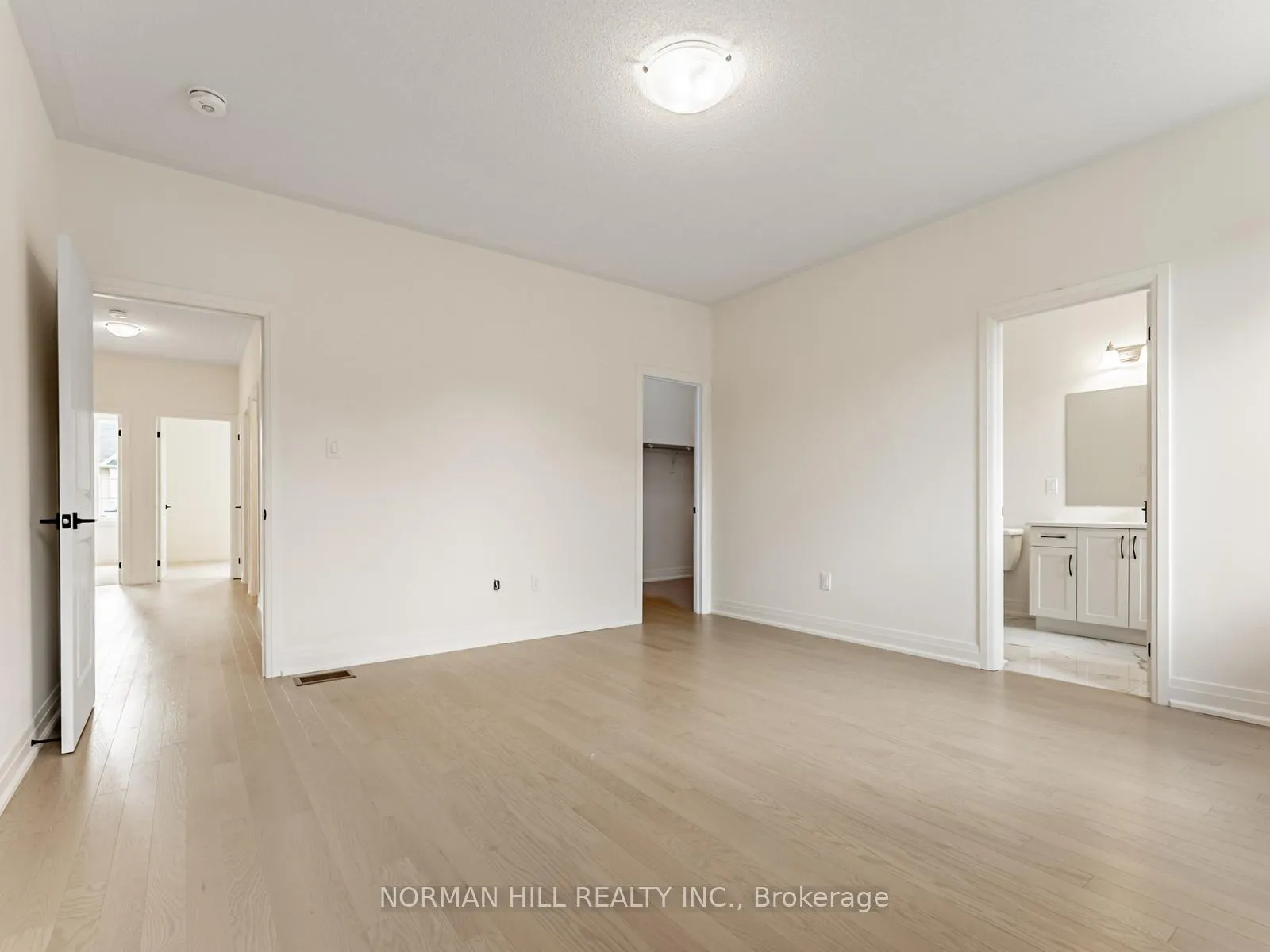 Photo 20 of 15 Lilestone Drive, Brampton, Credit Valley — HOMEH