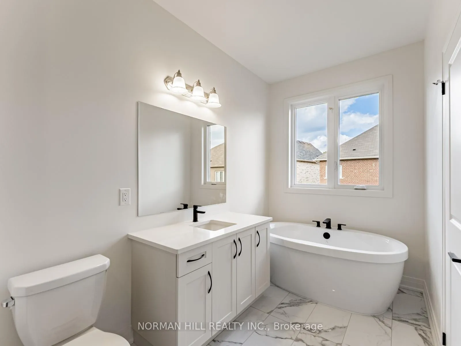 Photo 22 of 15 Lilestone Drive, Brampton, Credit Valley — HOMEH