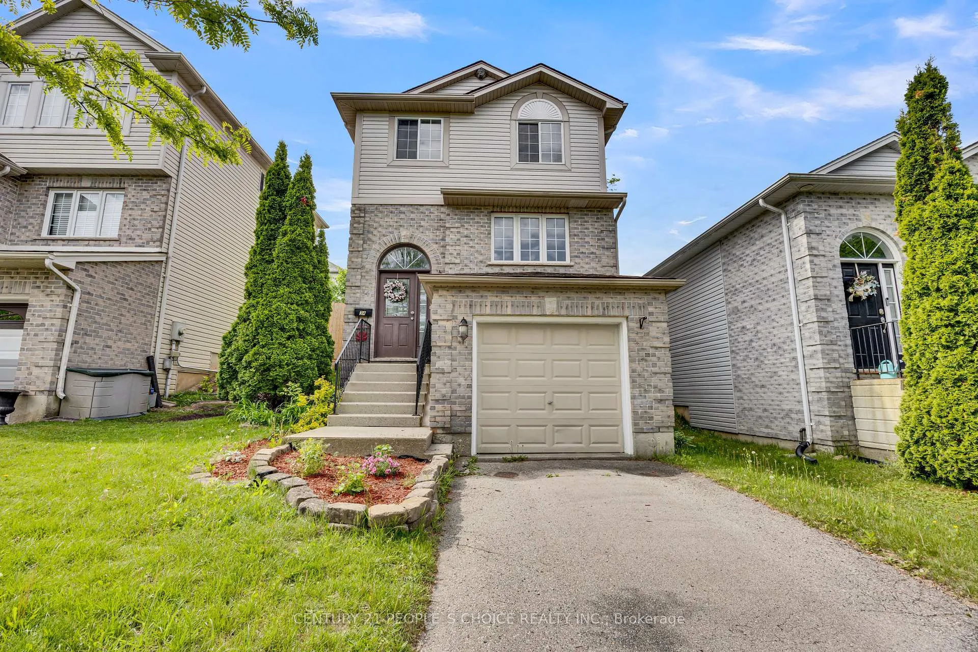 Front of 34 Phair Crescent