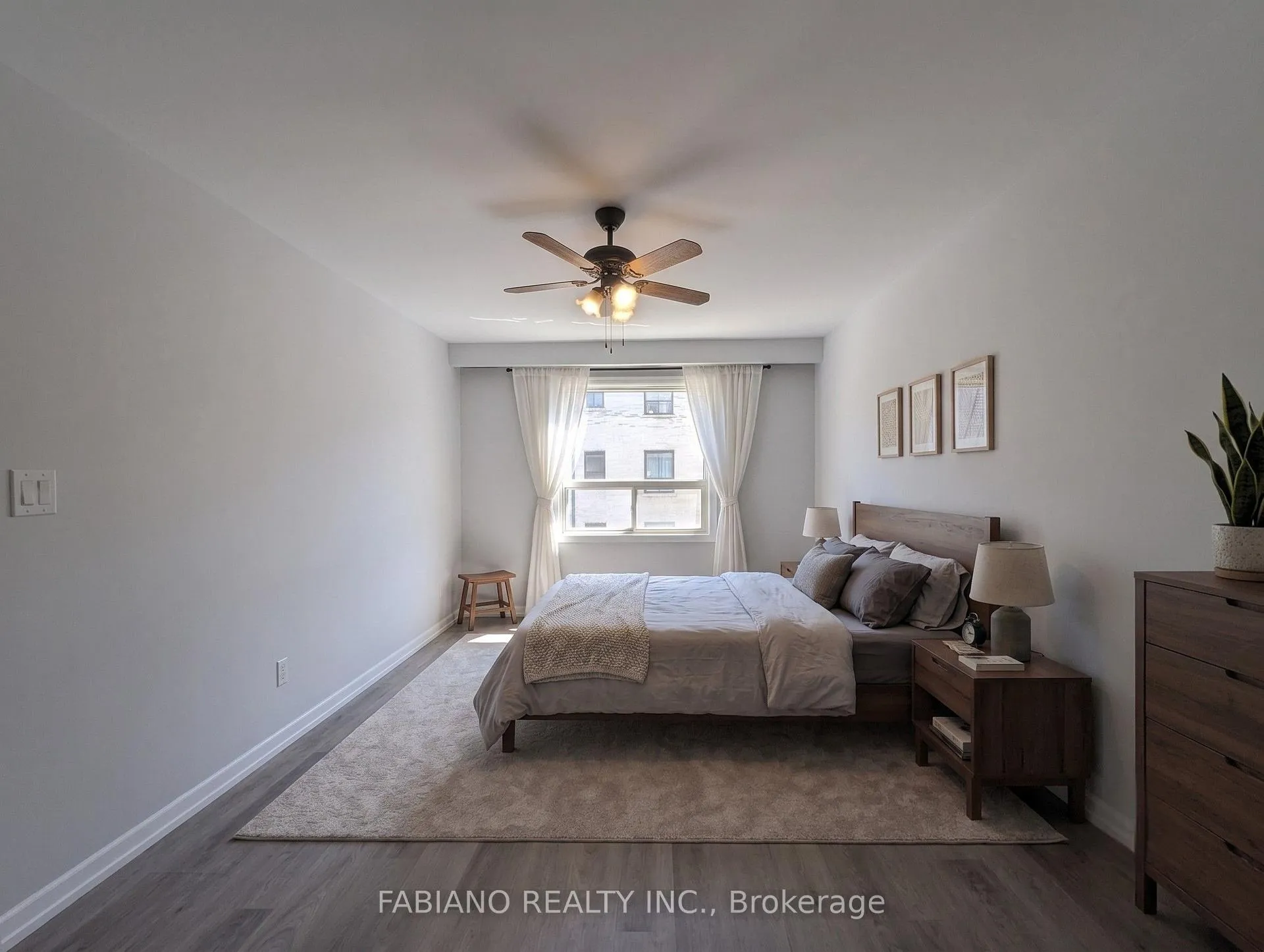 Photo 10 of Unit 2, 5 Hertford Avenue, Toronto, Keelesdale-Eglinton West — HOMEH