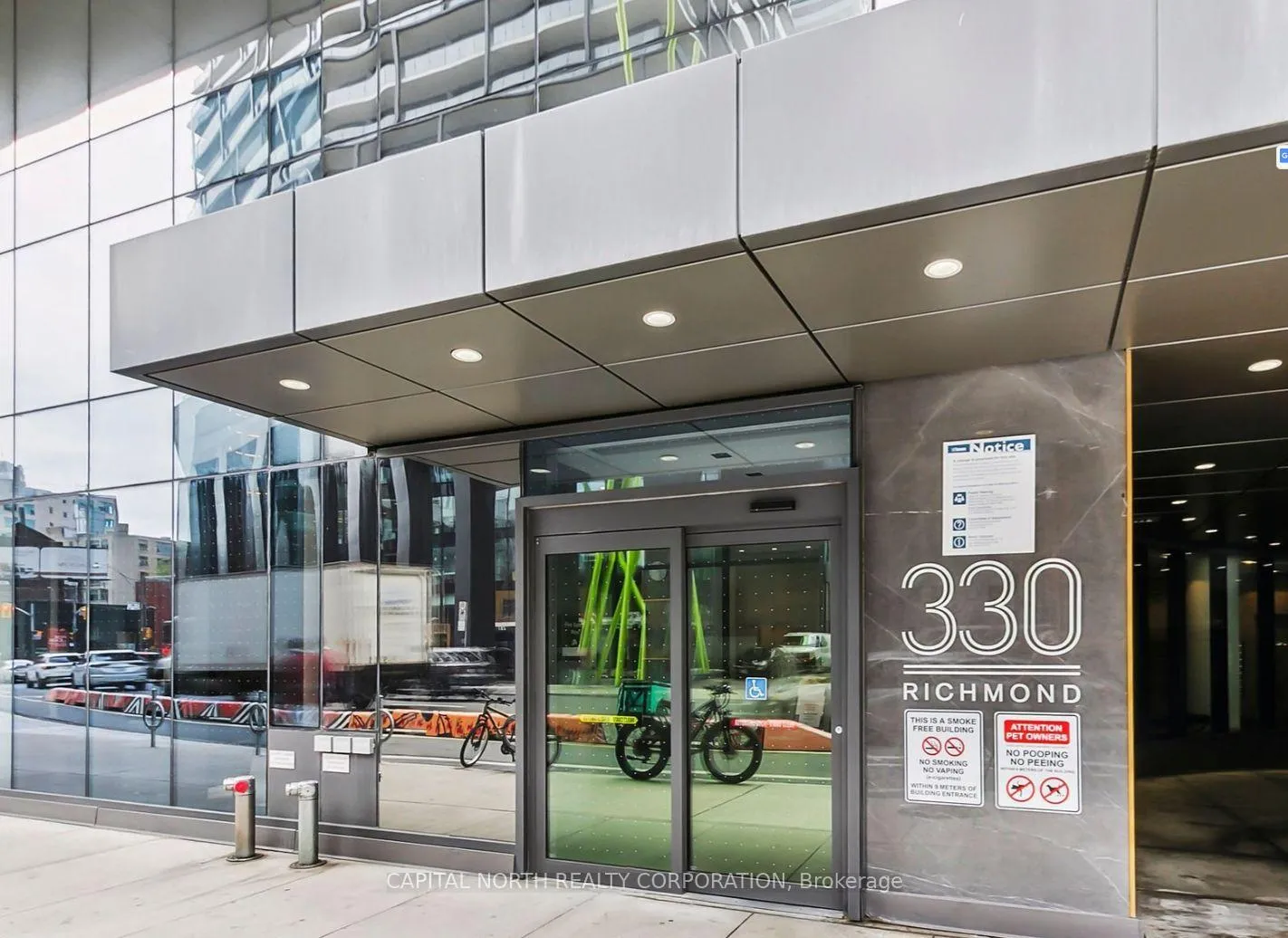Photo 2 of Unit 1806, 330 Richmond Street W, Toronto, Waterfront Communities — HOMEH