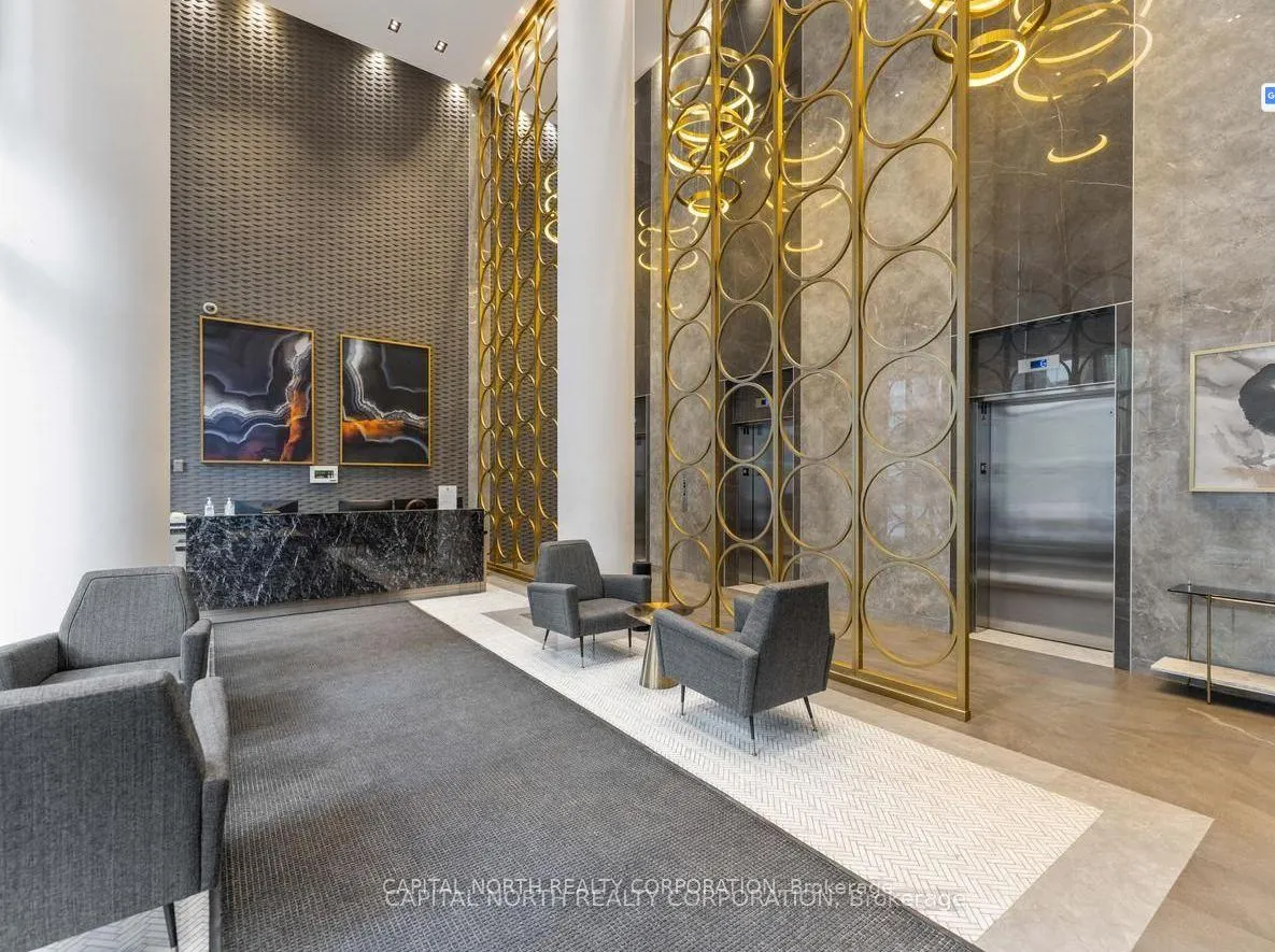 Photo 3 of Unit 1806, 330 Richmond Street W, Toronto, Waterfront Communities — HOMEH