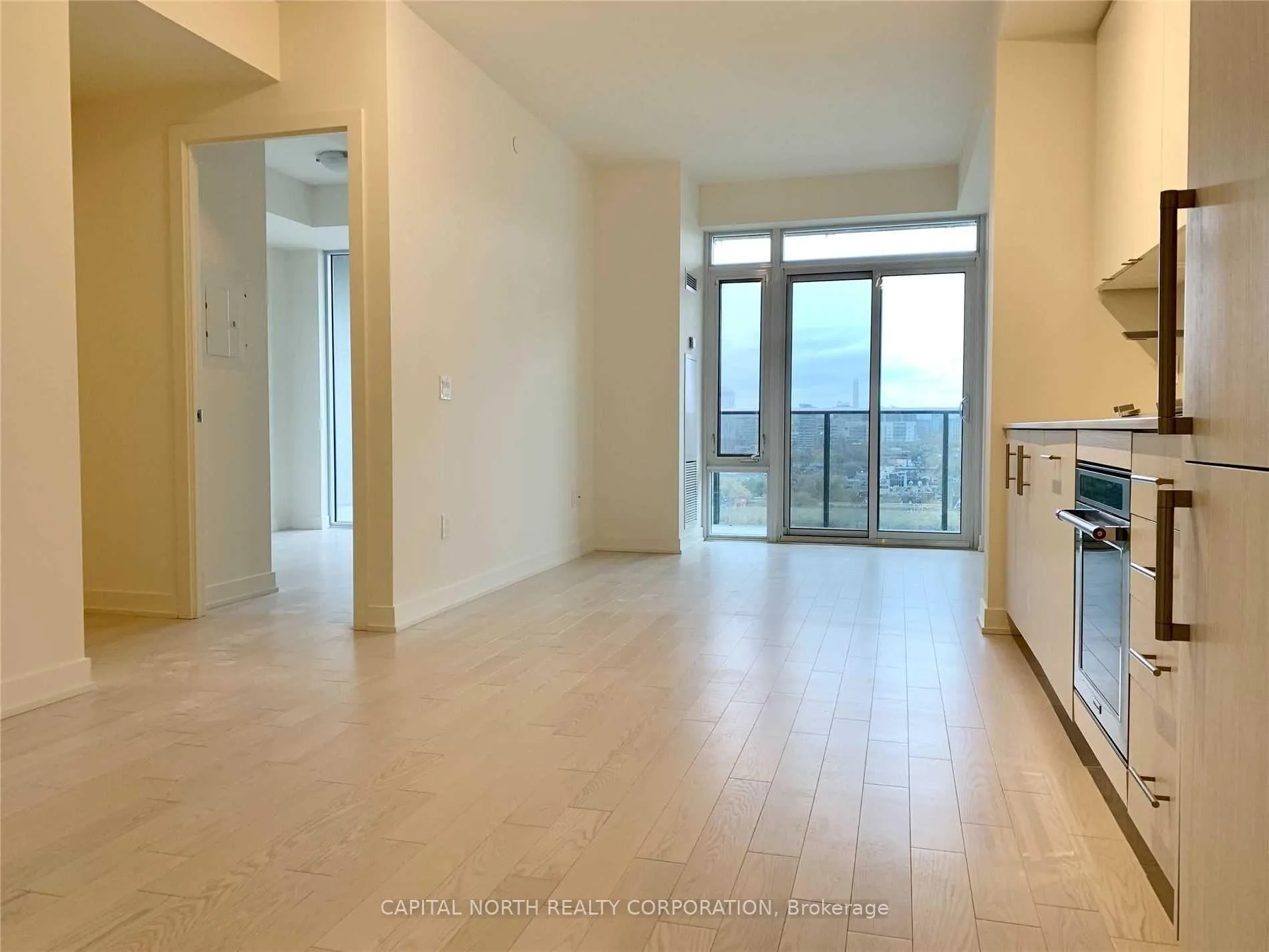 Photo 6 of Unit 1806, 330 Richmond Street W, Toronto, Waterfront Communities — HOMEH