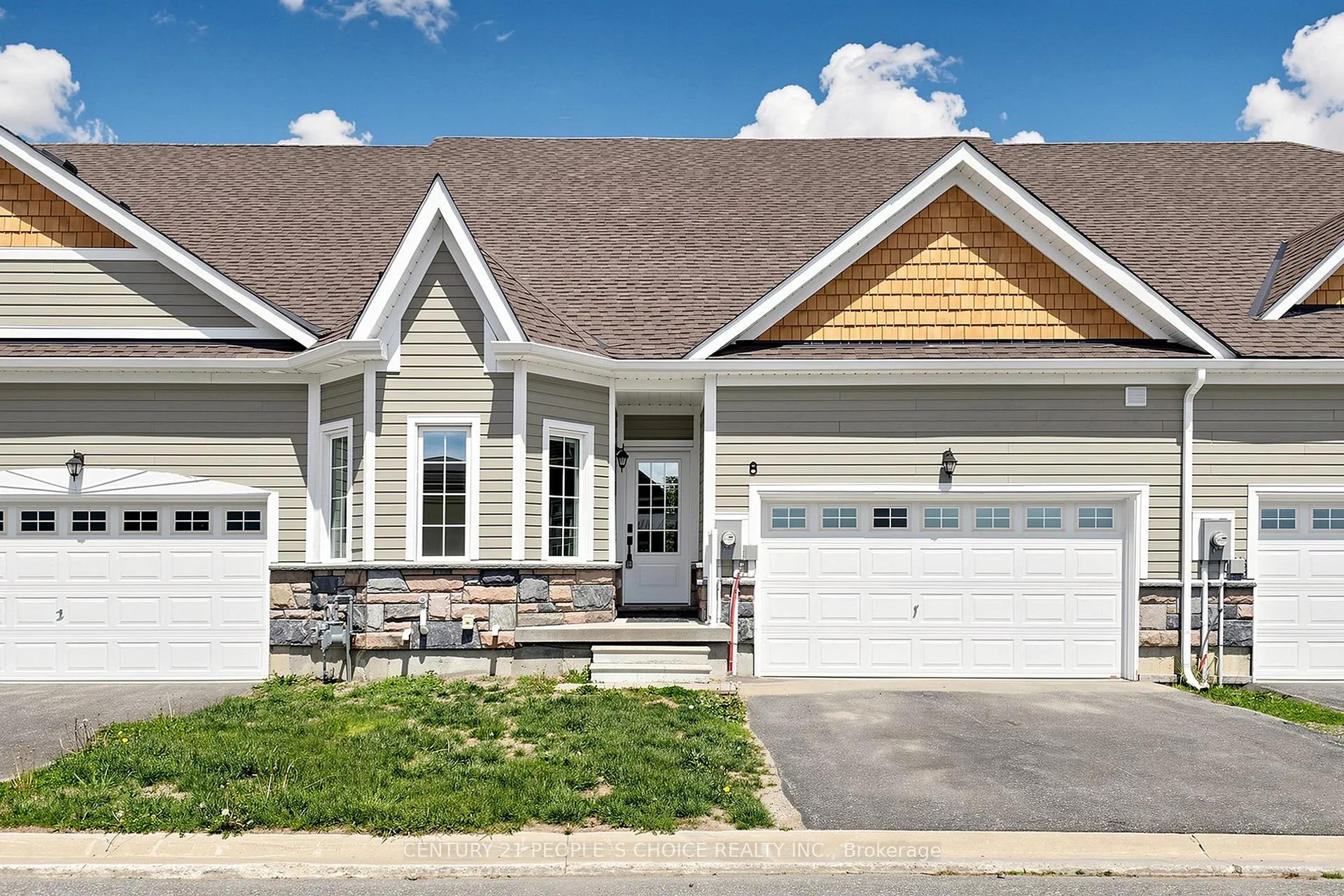 Photo 1 of 8 Durham Road, Bracebridge, Monck (Bracebridge) — HOMEH