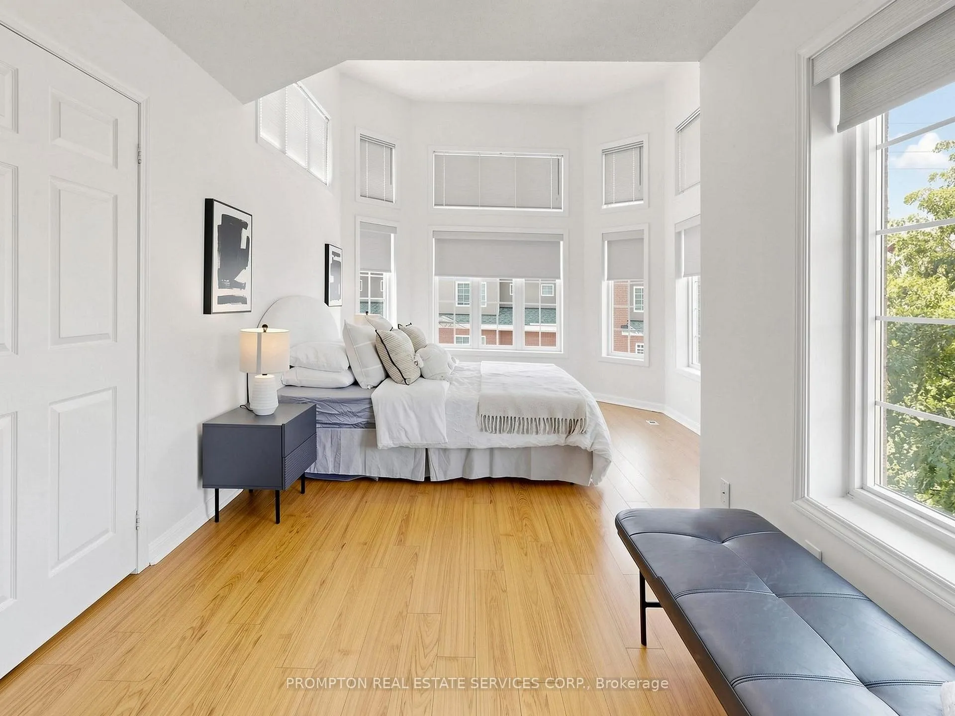 Photo 25 of Unit 21, 5 St.Moritz Way, Markham, Unionville — HOMEH