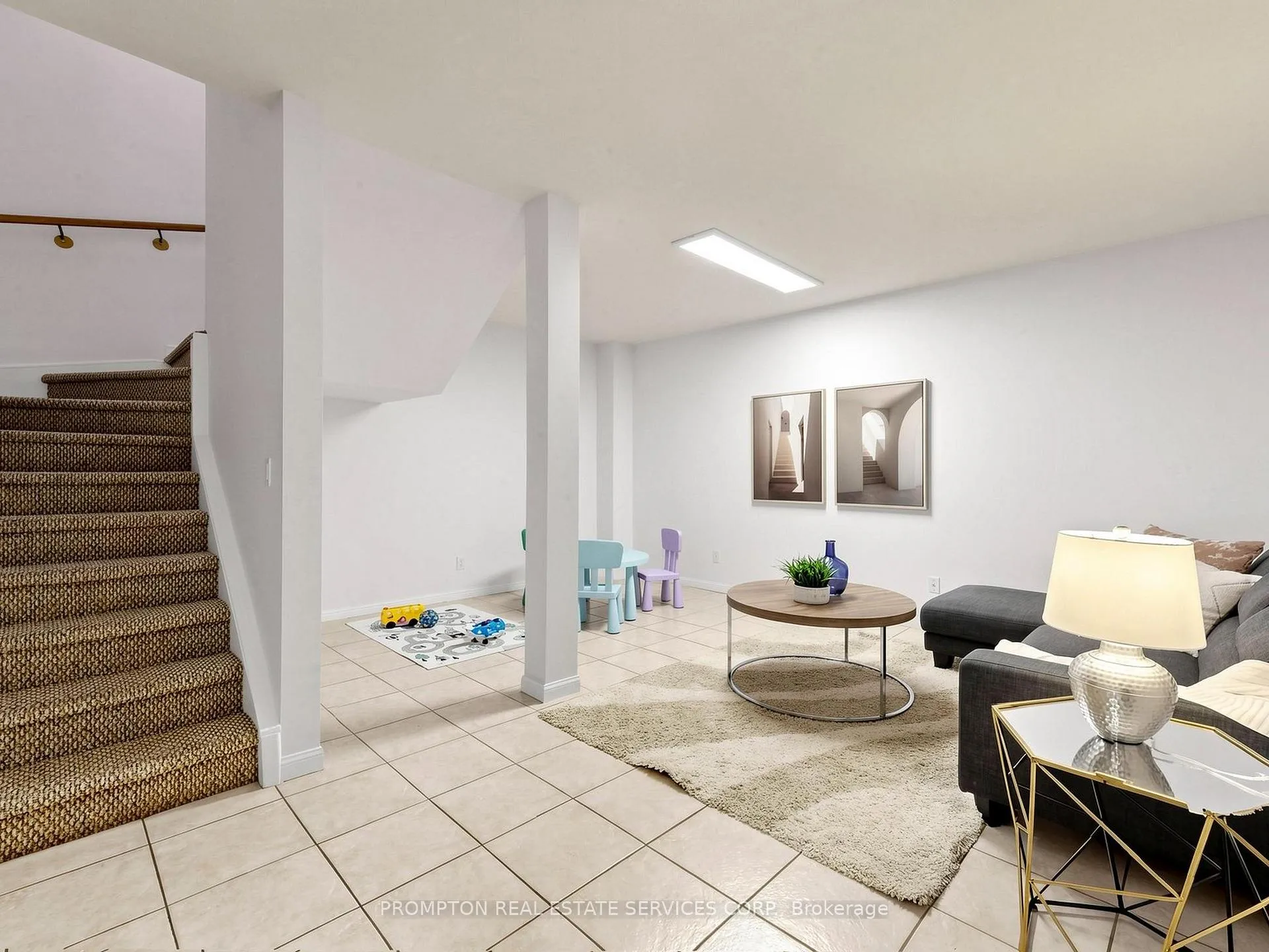 Photo 37 of Unit 21, 5 St.Moritz Way, Markham, Unionville — HOMEH