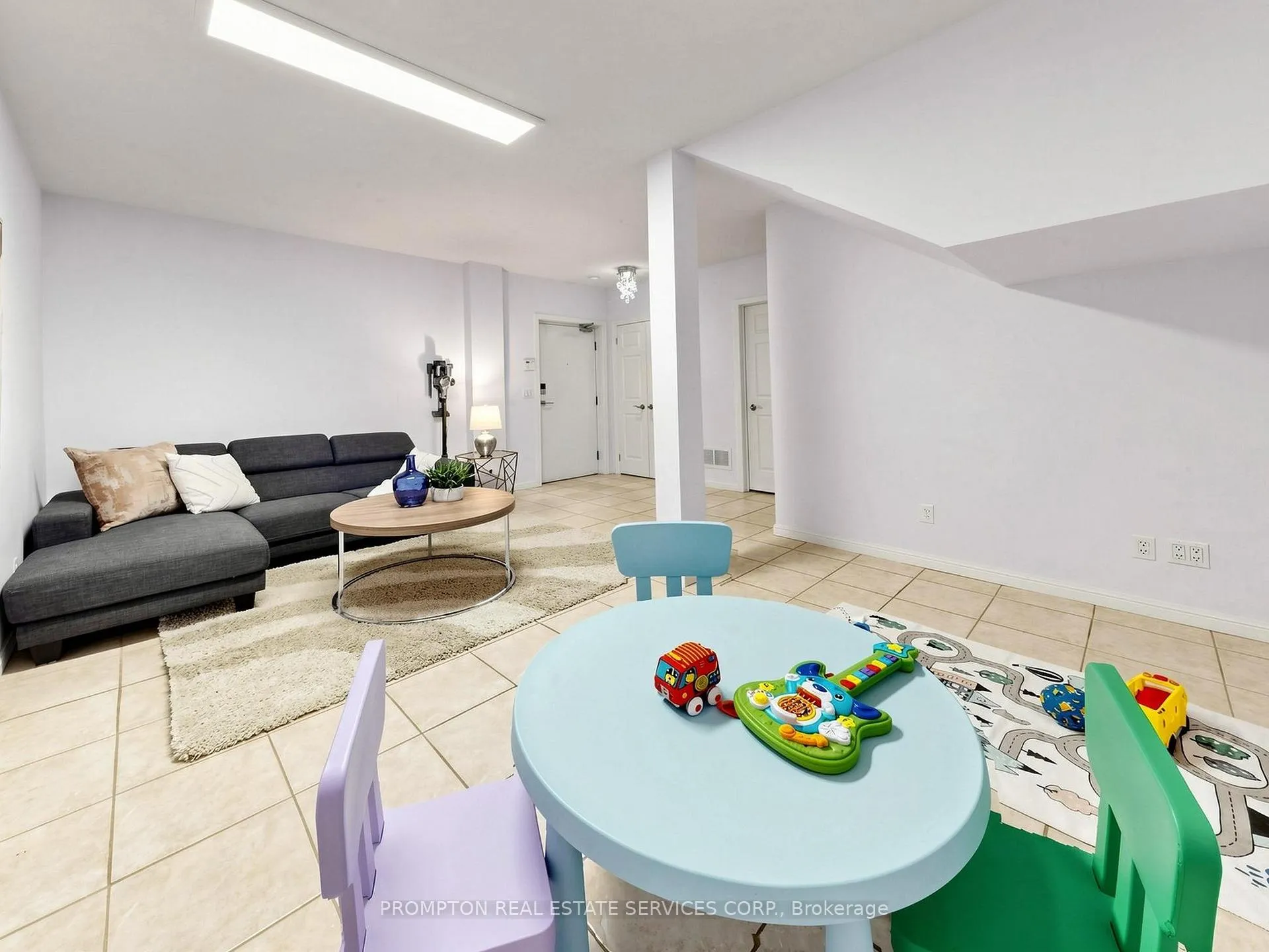 Photo 39 of Unit 21, 5 St.Moritz Way, Markham, Unionville — HOMEH