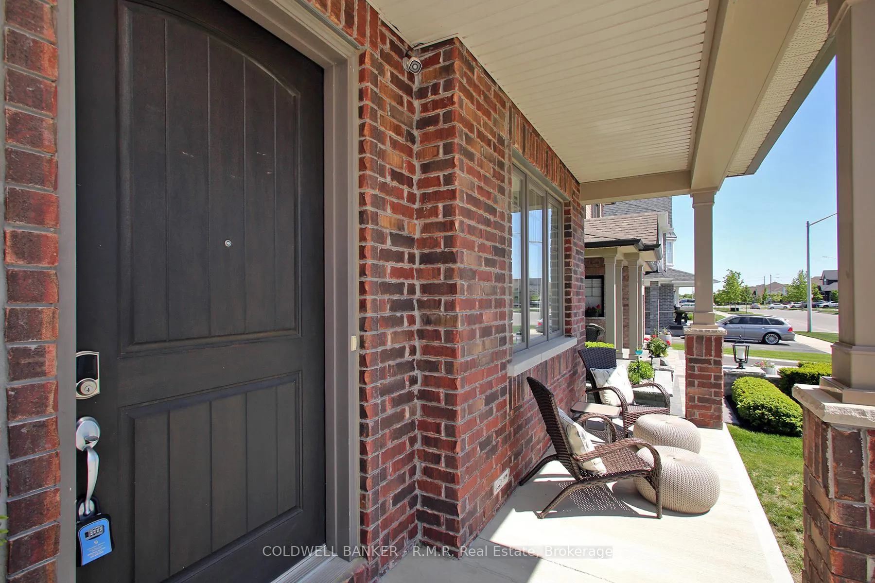 Photo 3 of 376 Northglen Boulevard, Clarington, Bowmanville — HOMEH