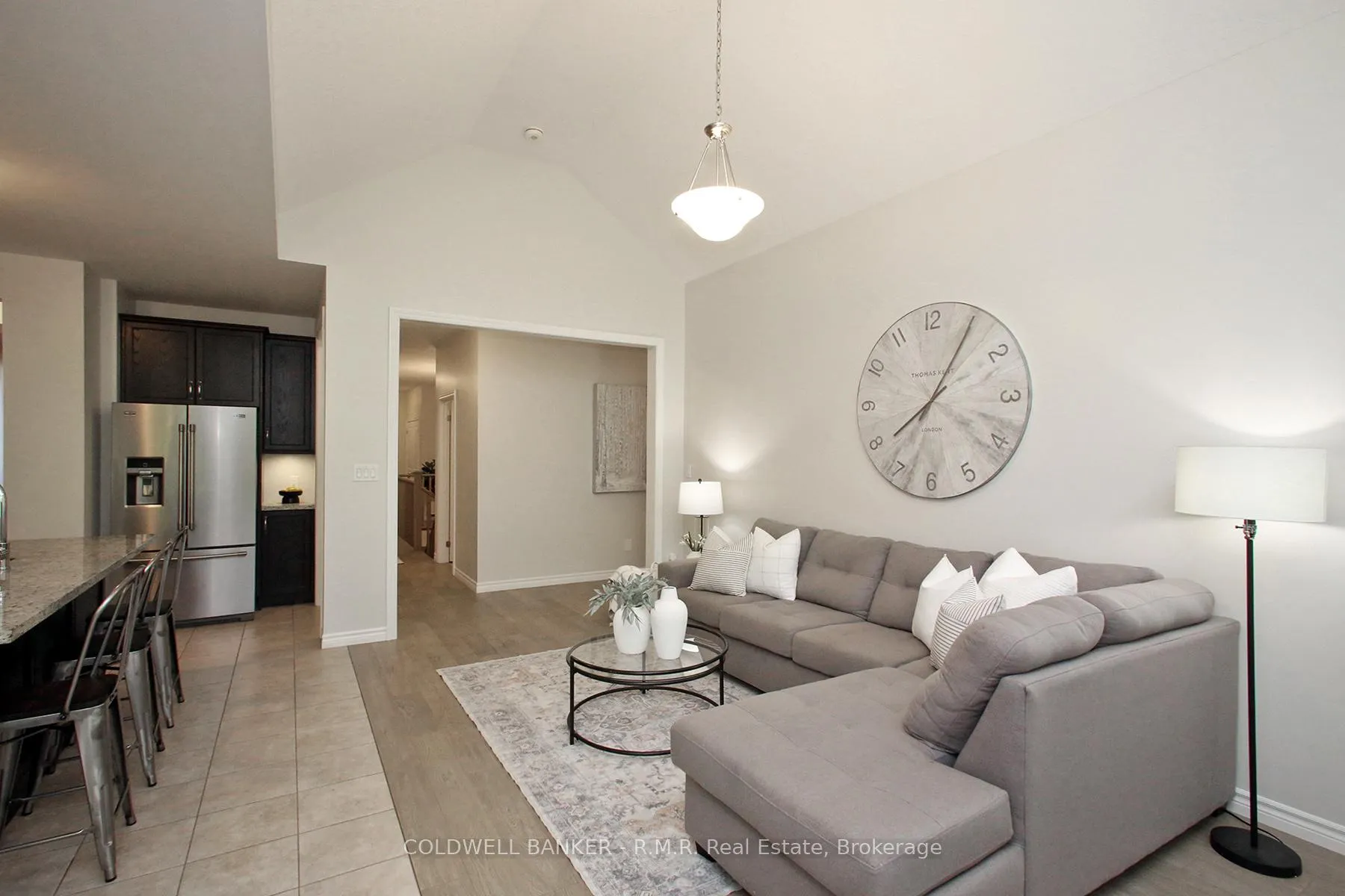 Photo 6 of 376 Northglen Boulevard, Clarington, Bowmanville — HOMEH