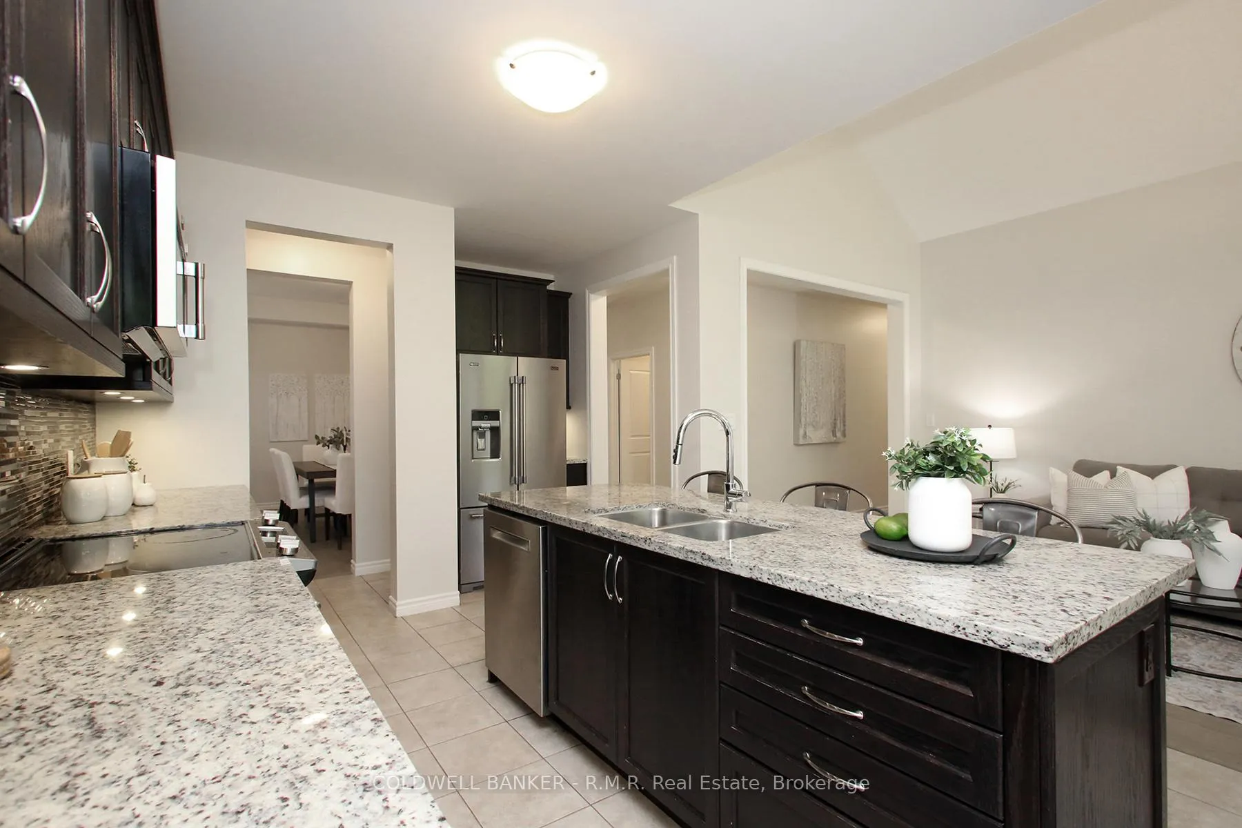 Photo 17 of 376 Northglen Boulevard, Clarington, Bowmanville — HOMEH