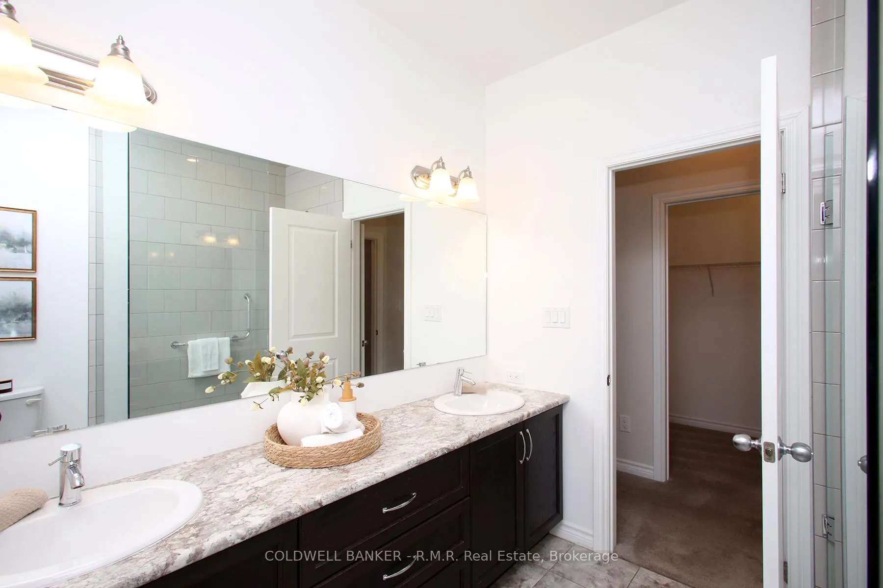 Photo 25 of 376 Northglen Boulevard, Clarington, Bowmanville — HOMEH