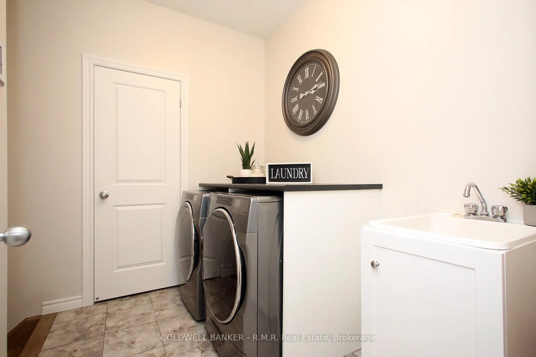 Photo 28 of 376 Northglen Boulevard, Clarington, Bowmanville — HOMEH