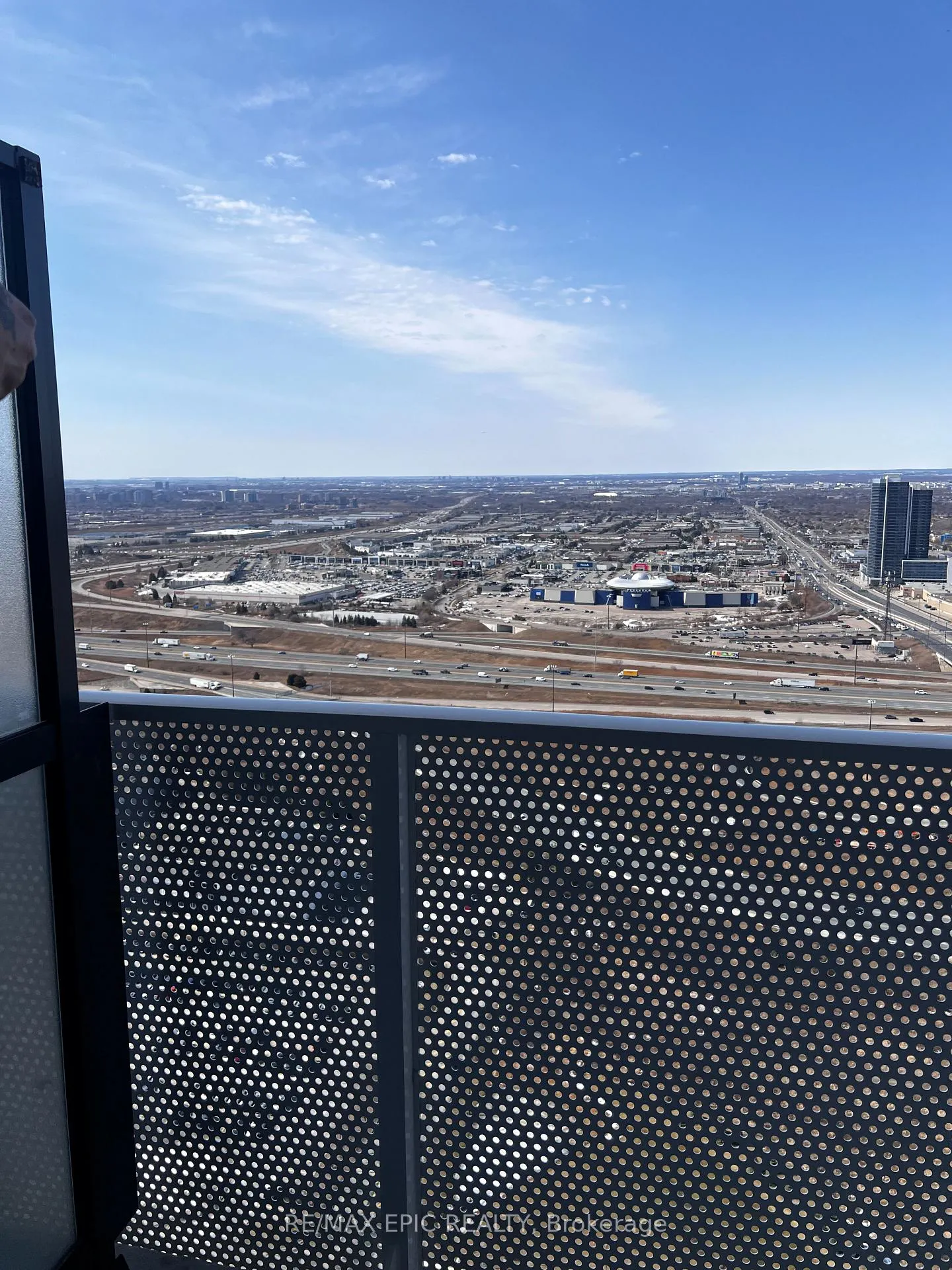 Photo 5 of Unit 4310, 195 Commerce Street, Vaughan, Vaughan Corporate Centre — HOMEH