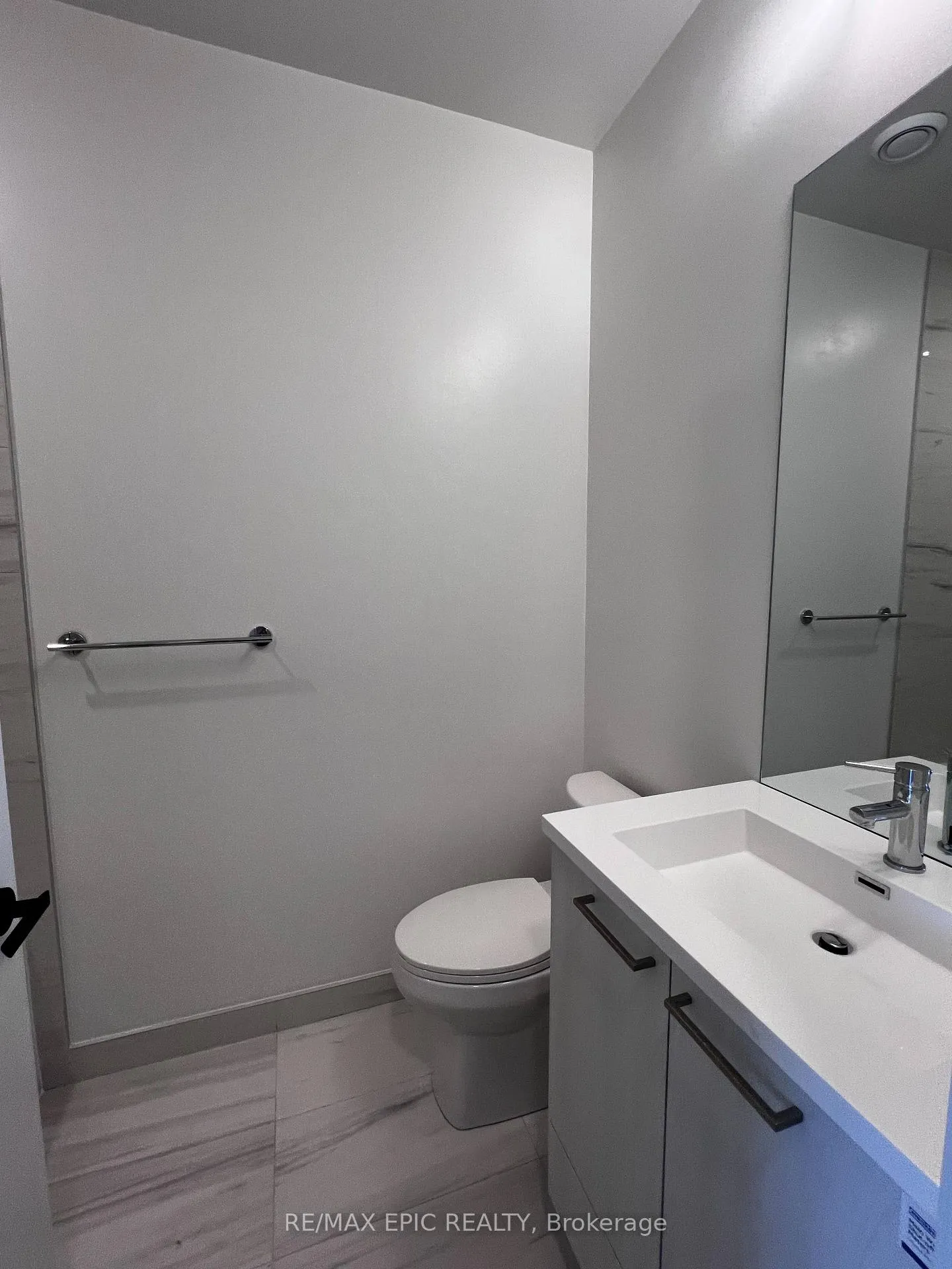 Photo 7 of Unit 4310, 195 Commerce Street, Vaughan, Vaughan Corporate Centre — HOMEH