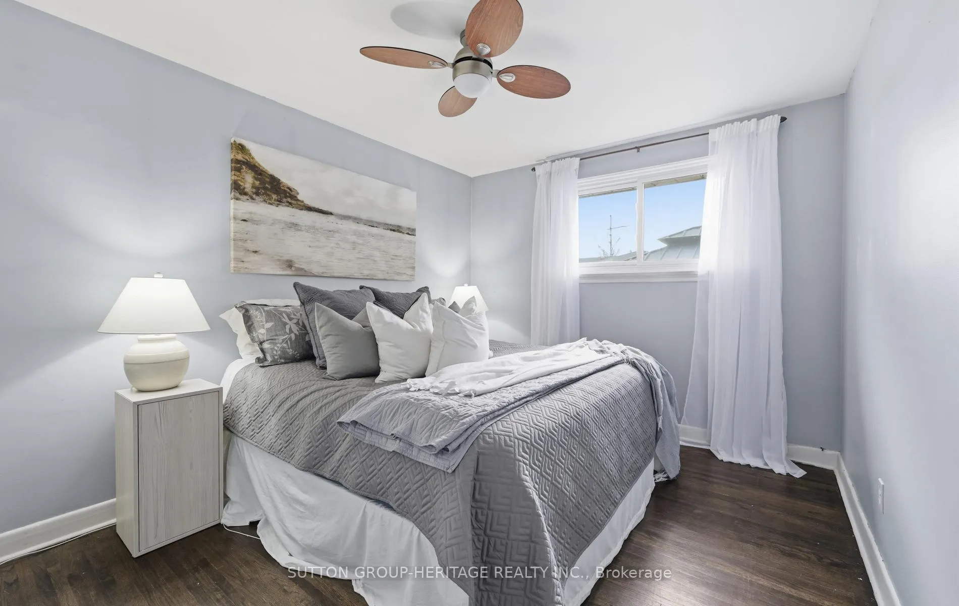 Photo 22 of 919 Bayview Avenue, Whitby, Downtown Whitby — HOMEH