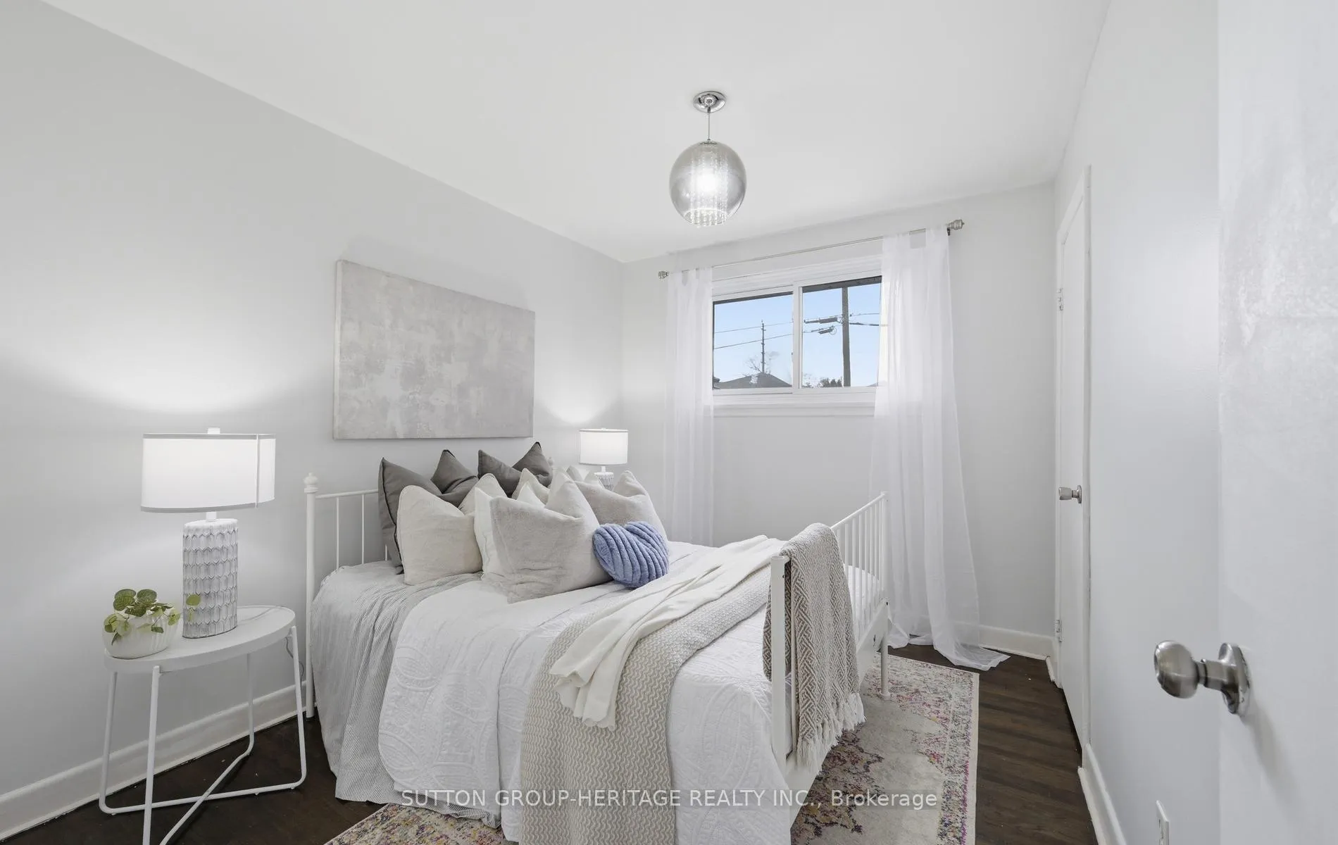 Photo 24 of 919 Bayview Avenue, Whitby, Downtown Whitby — HOMEH