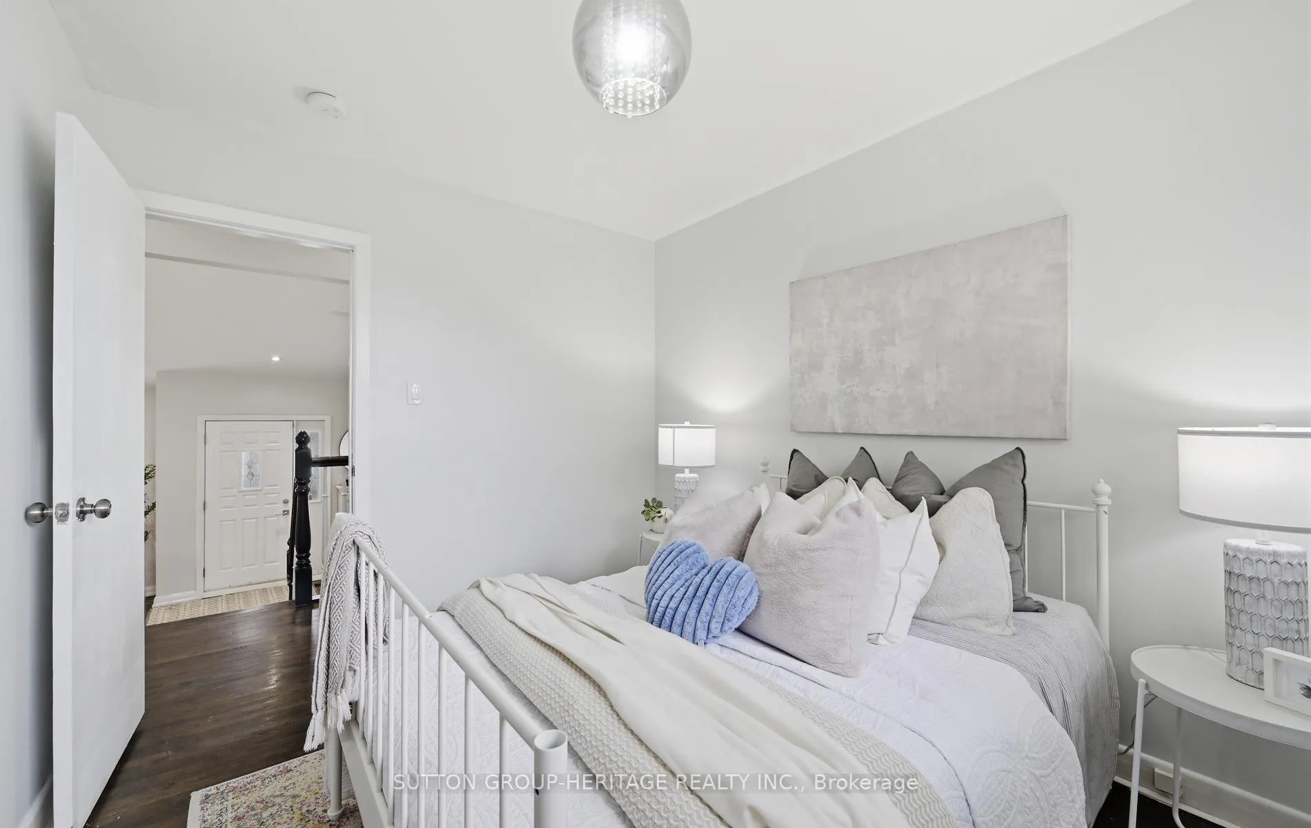 Photo 25 of 919 Bayview Avenue, Whitby, Downtown Whitby — HOMEH