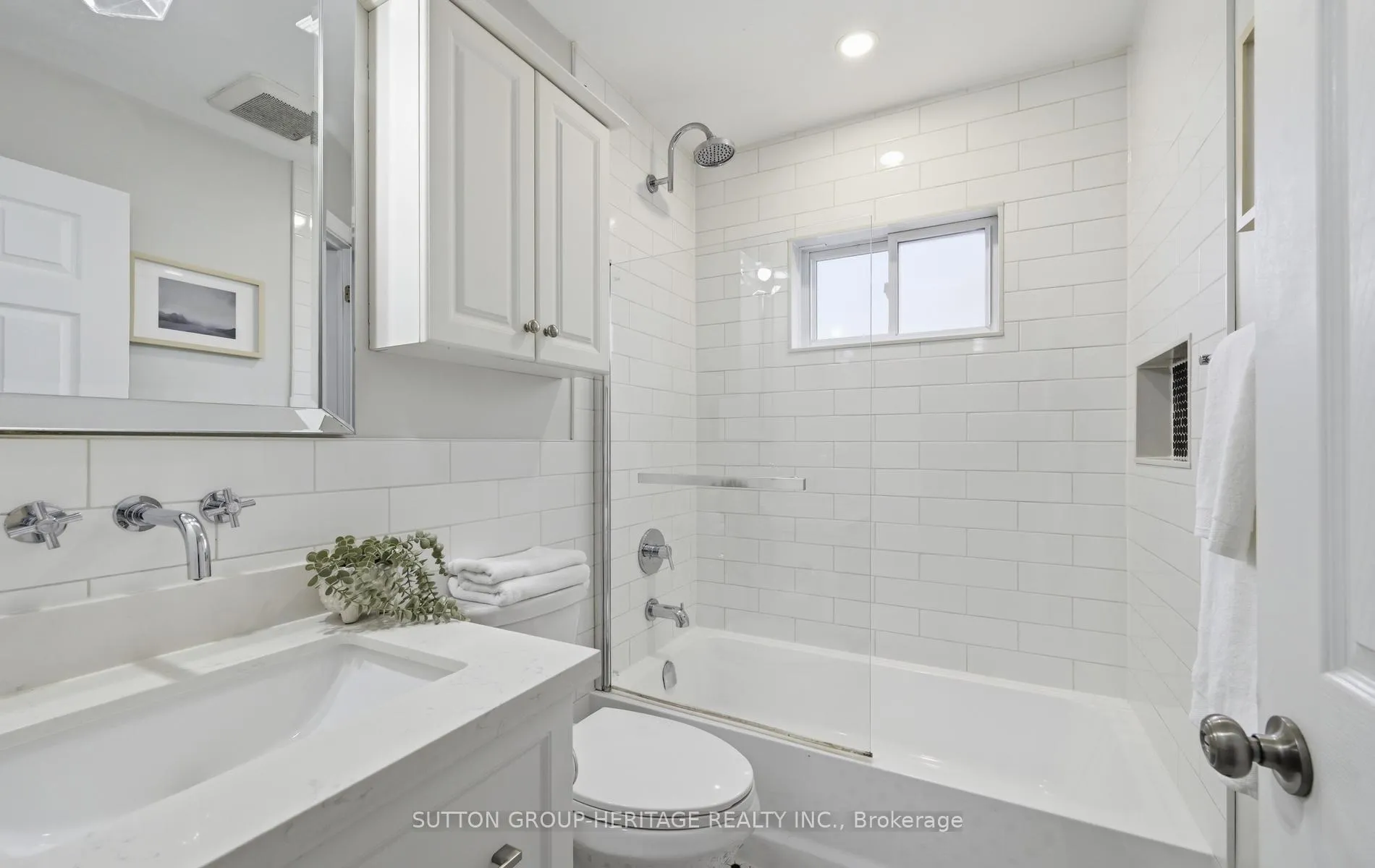 Photo 27 of 919 Bayview Avenue, Whitby, Downtown Whitby — HOMEH