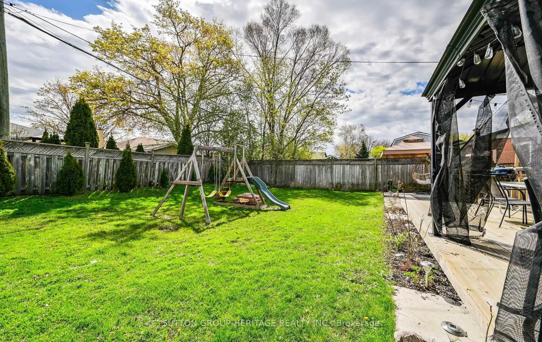 Photo 42 of 919 Bayview Avenue, Whitby, Downtown Whitby — HOMEH