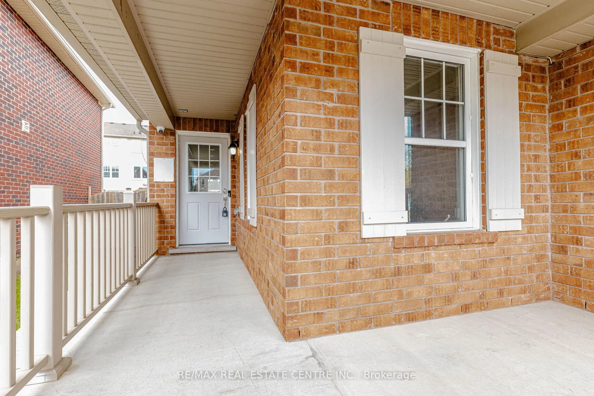 Photo 4 of 187 Lockwood Road, Brampton, Fletcher's West — HOMEH