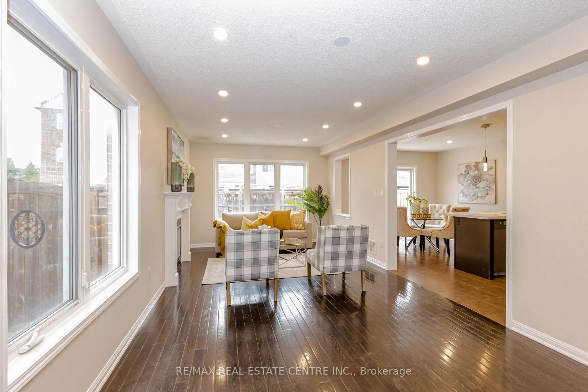 Photo 9 of 187 Lockwood Road, Brampton, Fletcher's West — HOMEH