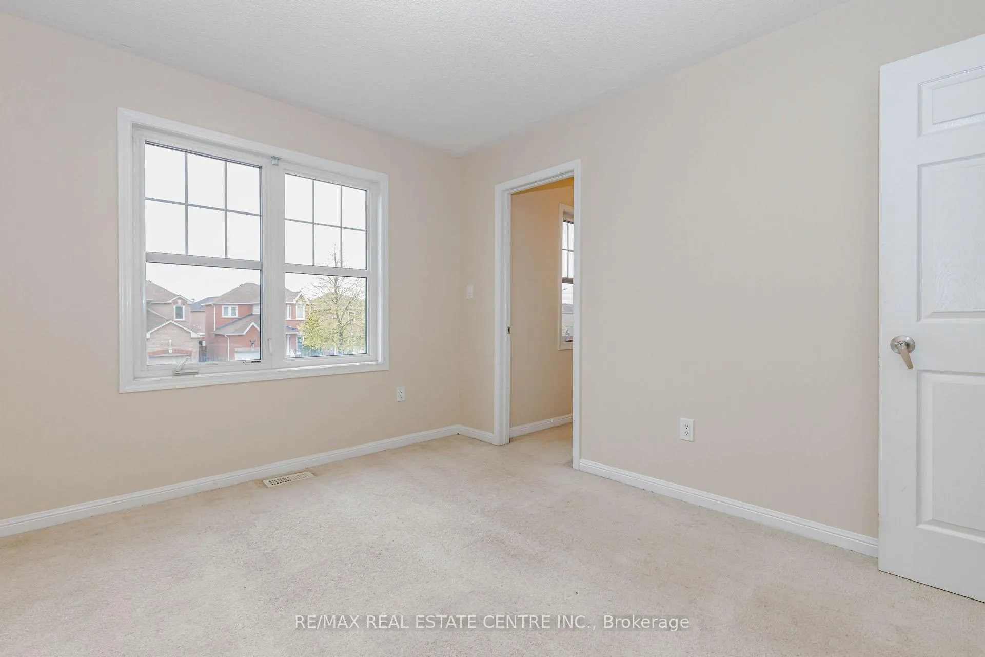 Photo 24 of 187 Lockwood Road, Brampton, Fletcher's West — HOMEH