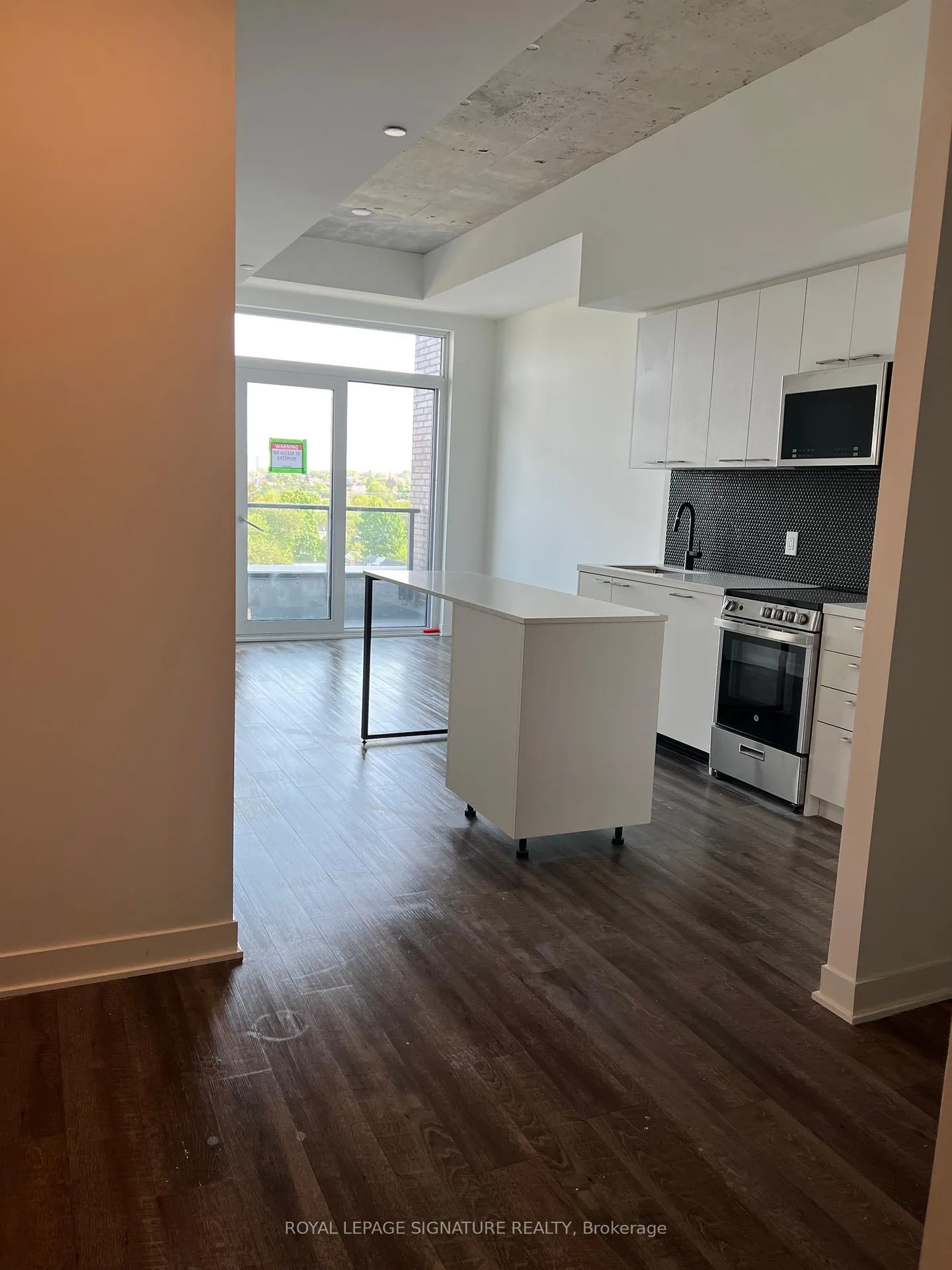 Photo 7 of Unit 618, 1808 St Clair Avenue W, Toronto, Weston-Pellam Park — HOMEH