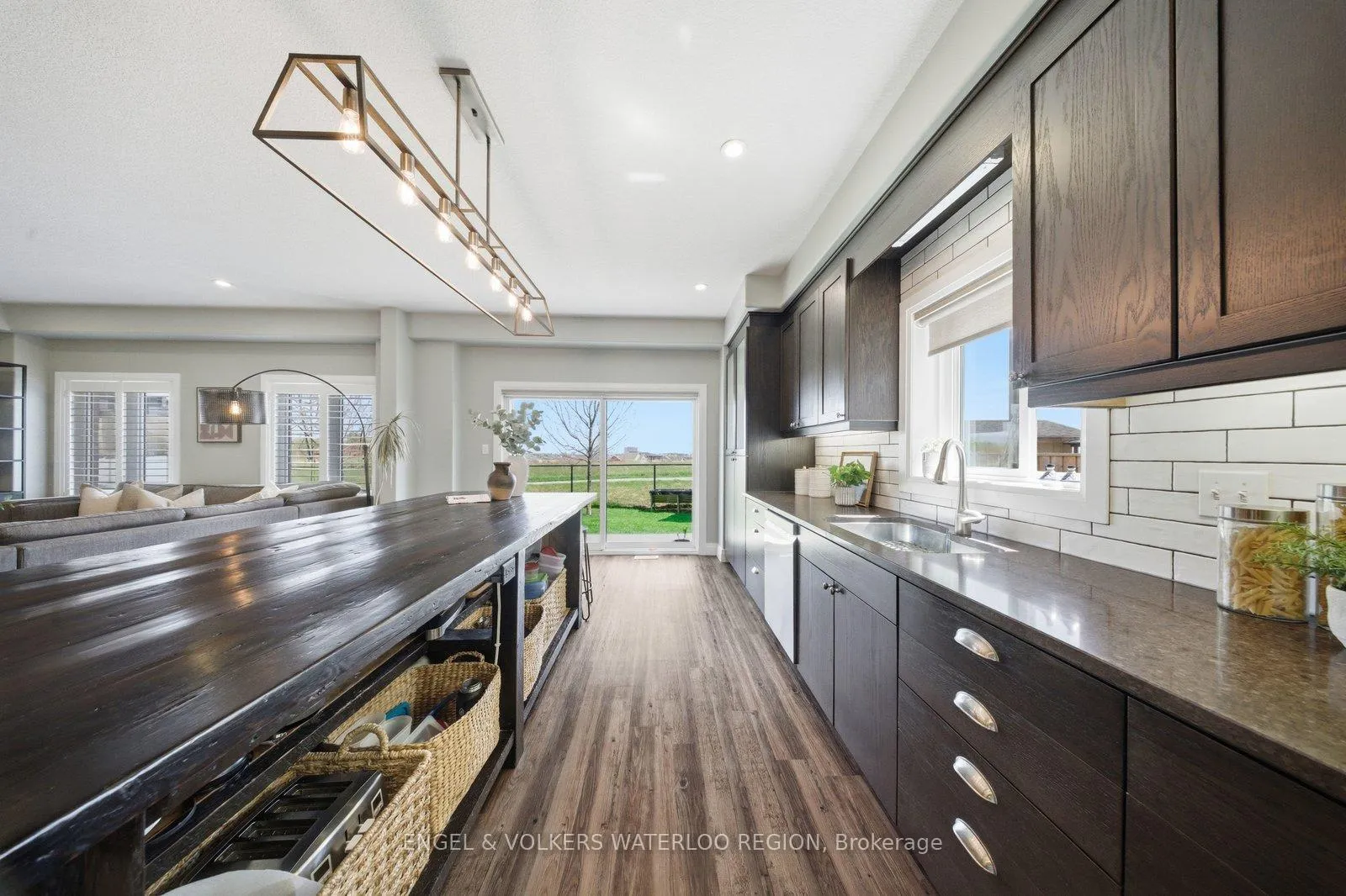 Photo 17 of 260 Dewdrop Crescent, Waterloo — HOMEH