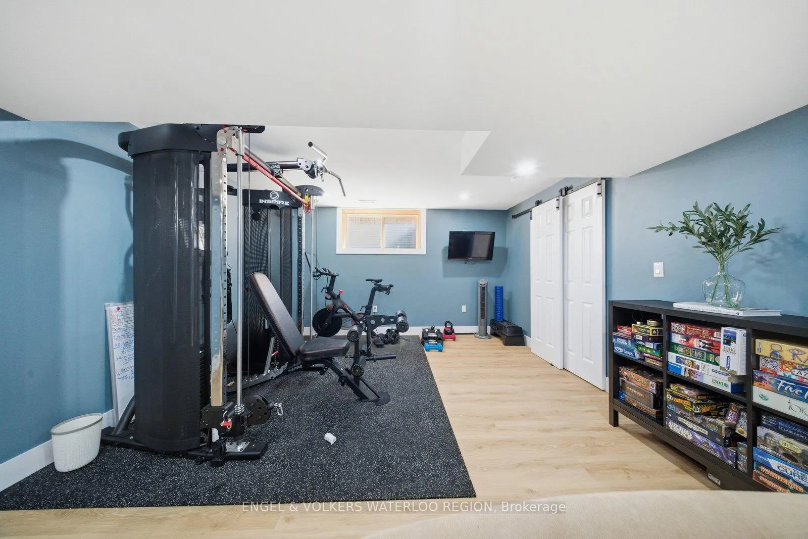 Photo 34 of 260 Dewdrop Crescent, Waterloo — HOMEH