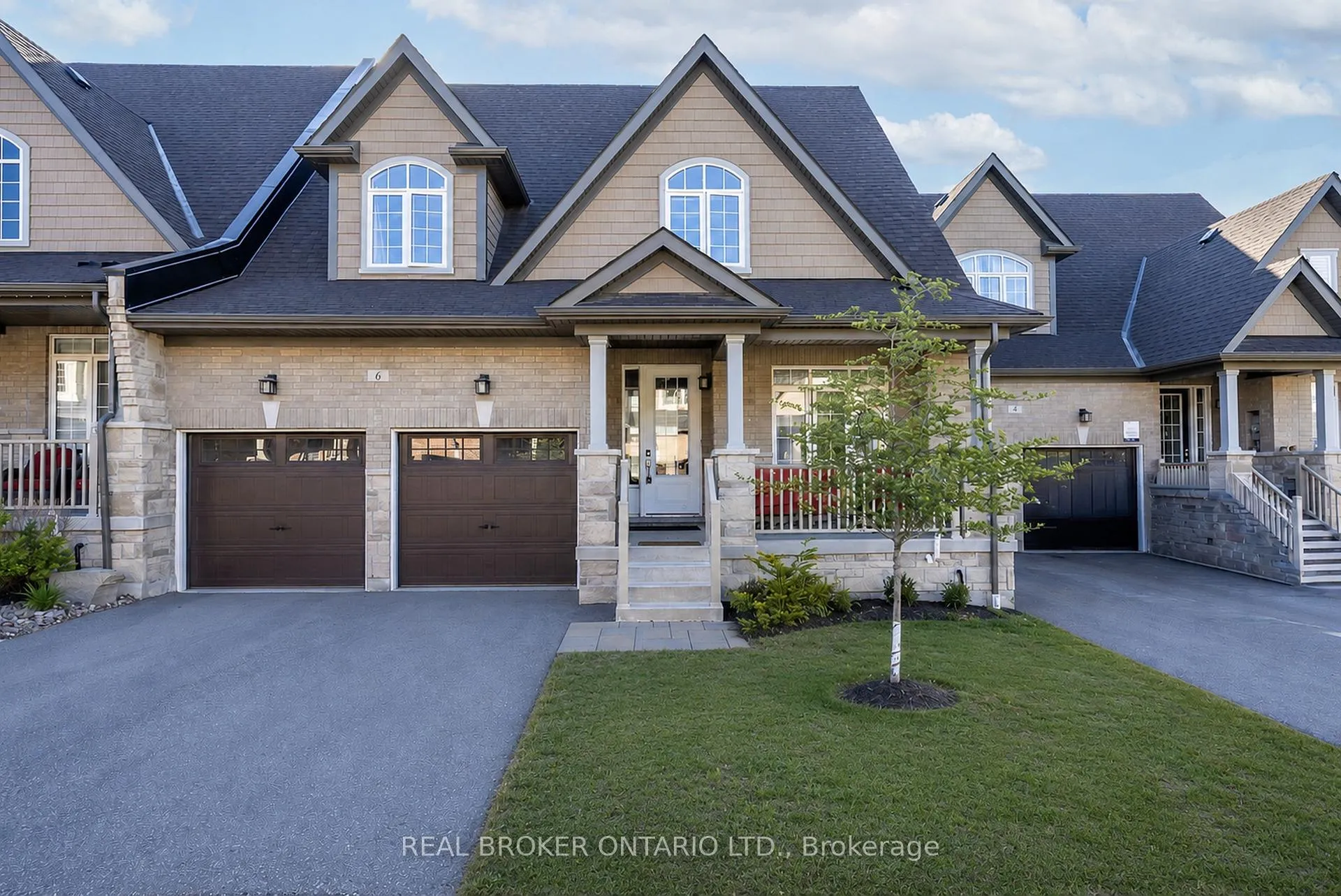 Front of 6 Howard Williams Court