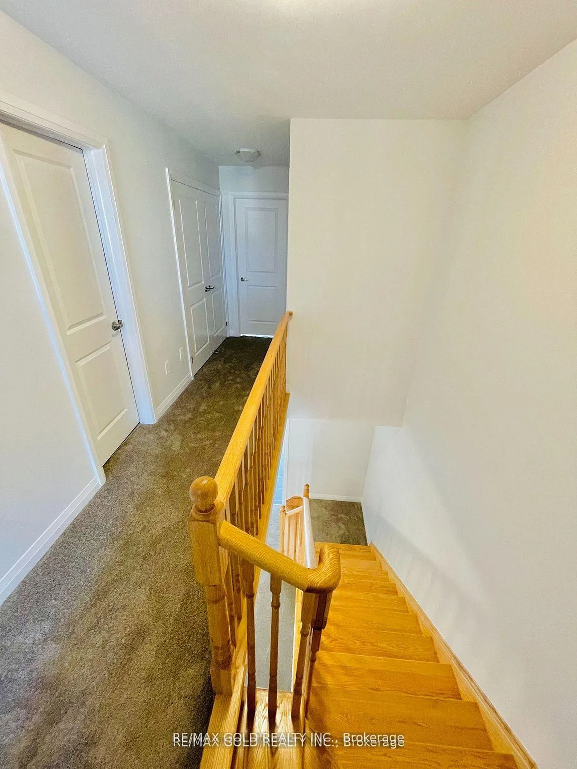 Photo 13 of 102 Corley Street, Kawartha Lakes, Lindsay — HOMEH