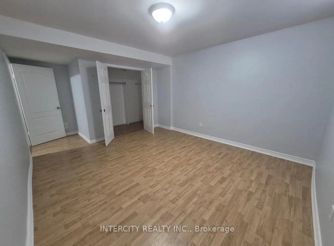 Photo 7 of Unit Bsmt, 346 Crofters Road, Vaughan, Islington Woods — HOMEH